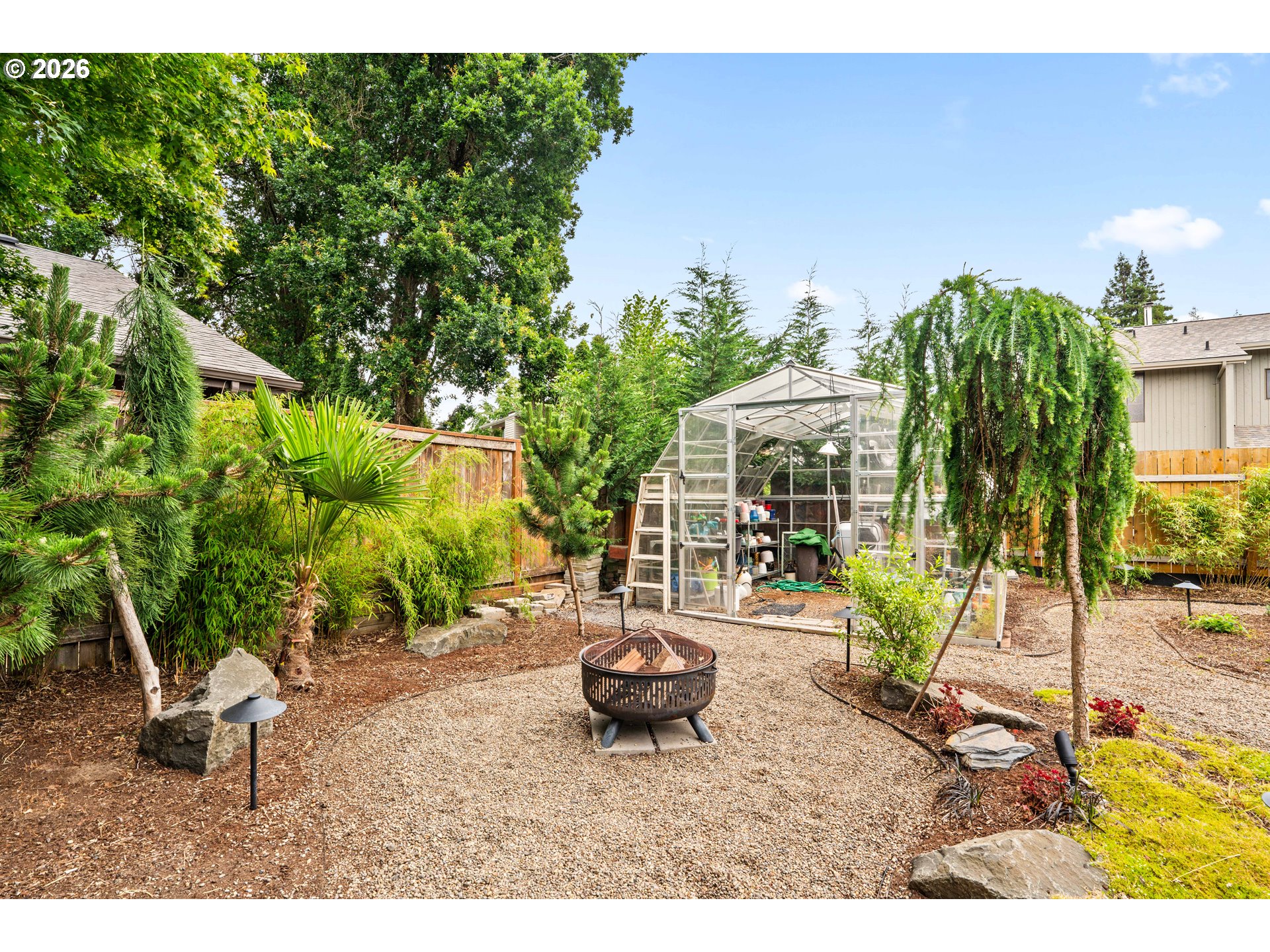 2540 Snelling Dr Property Photo 38