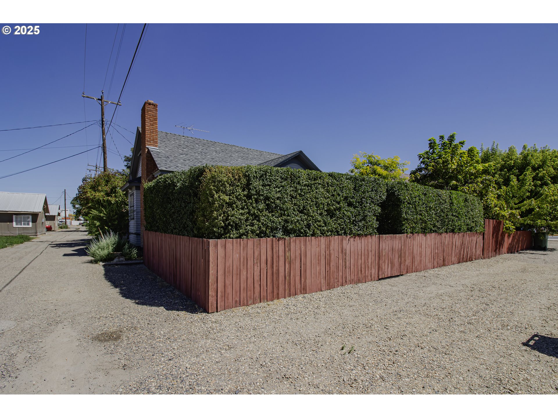 161 Se 5th Ave Property Photo 2