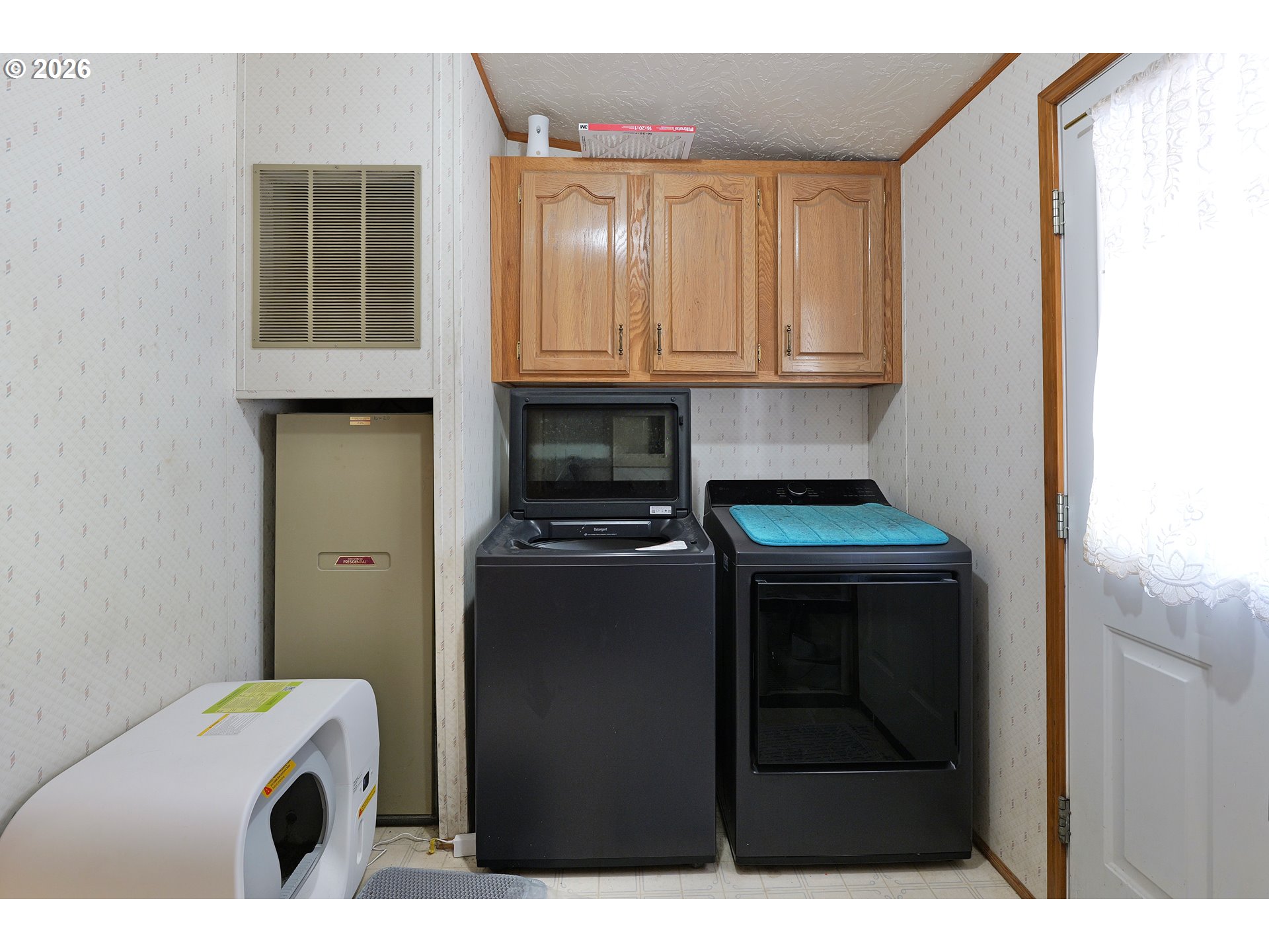 3735 Cobleigh Rd Property Photo 15