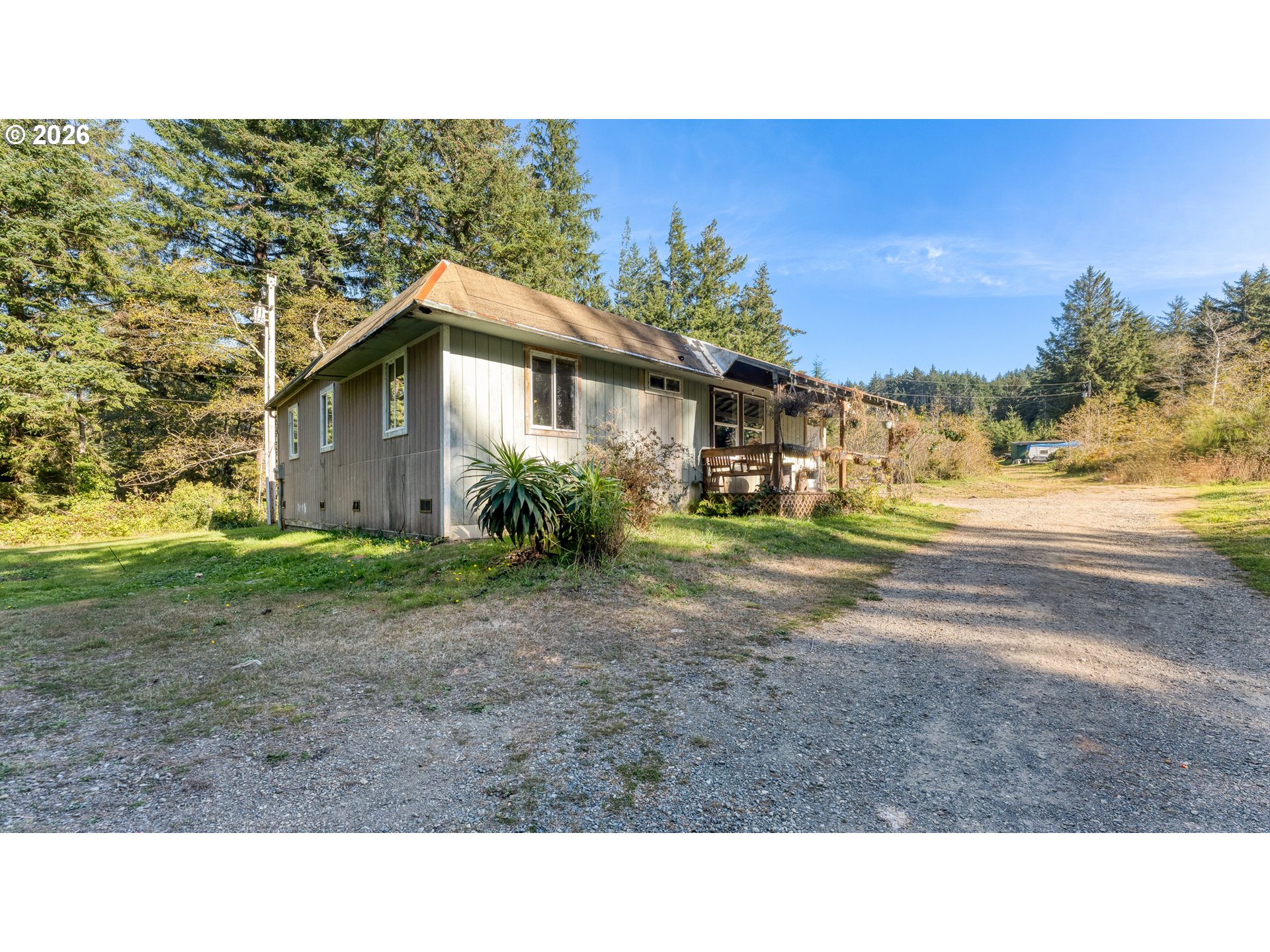 45805 Highway 101 Property Photo 2