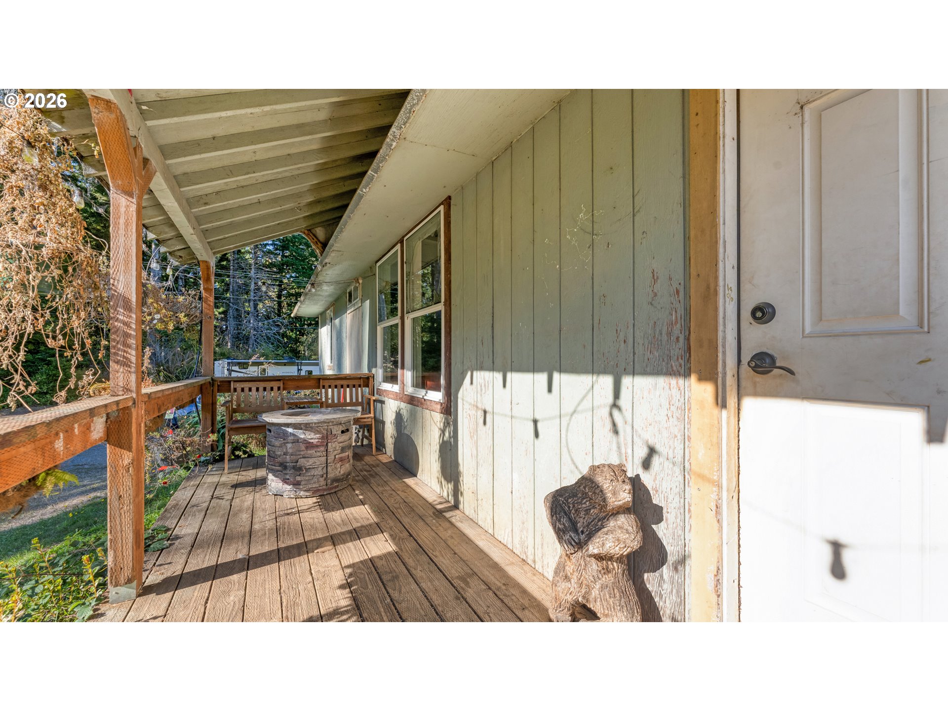 45805 Highway 101 Property Photo 4