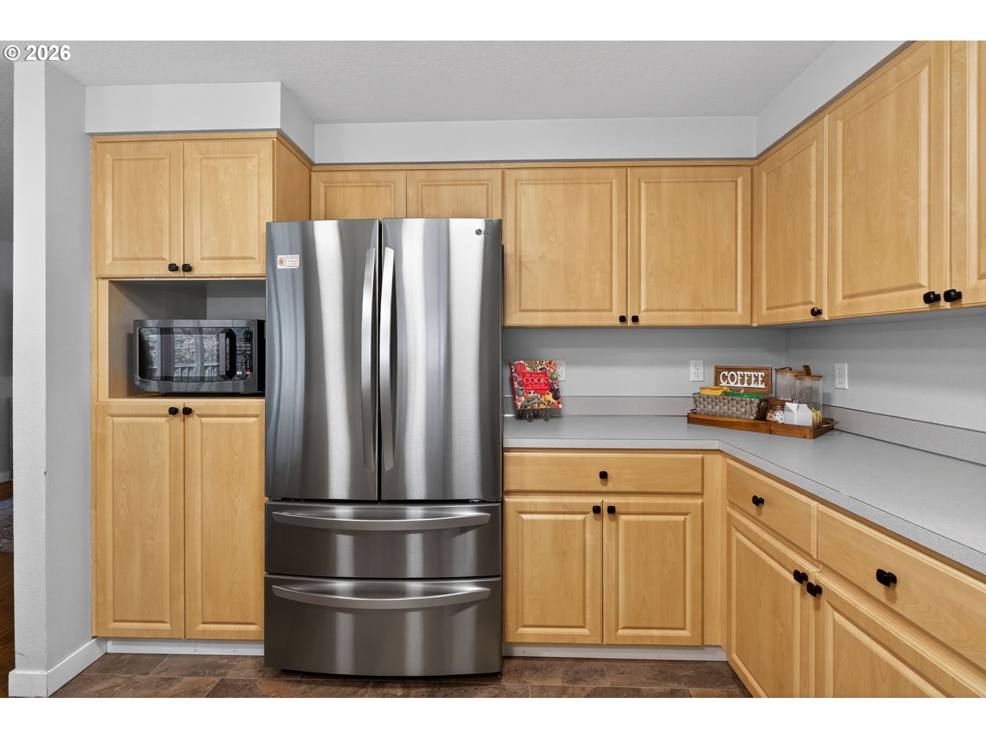 27420 E Welches Rd Property Photo 13