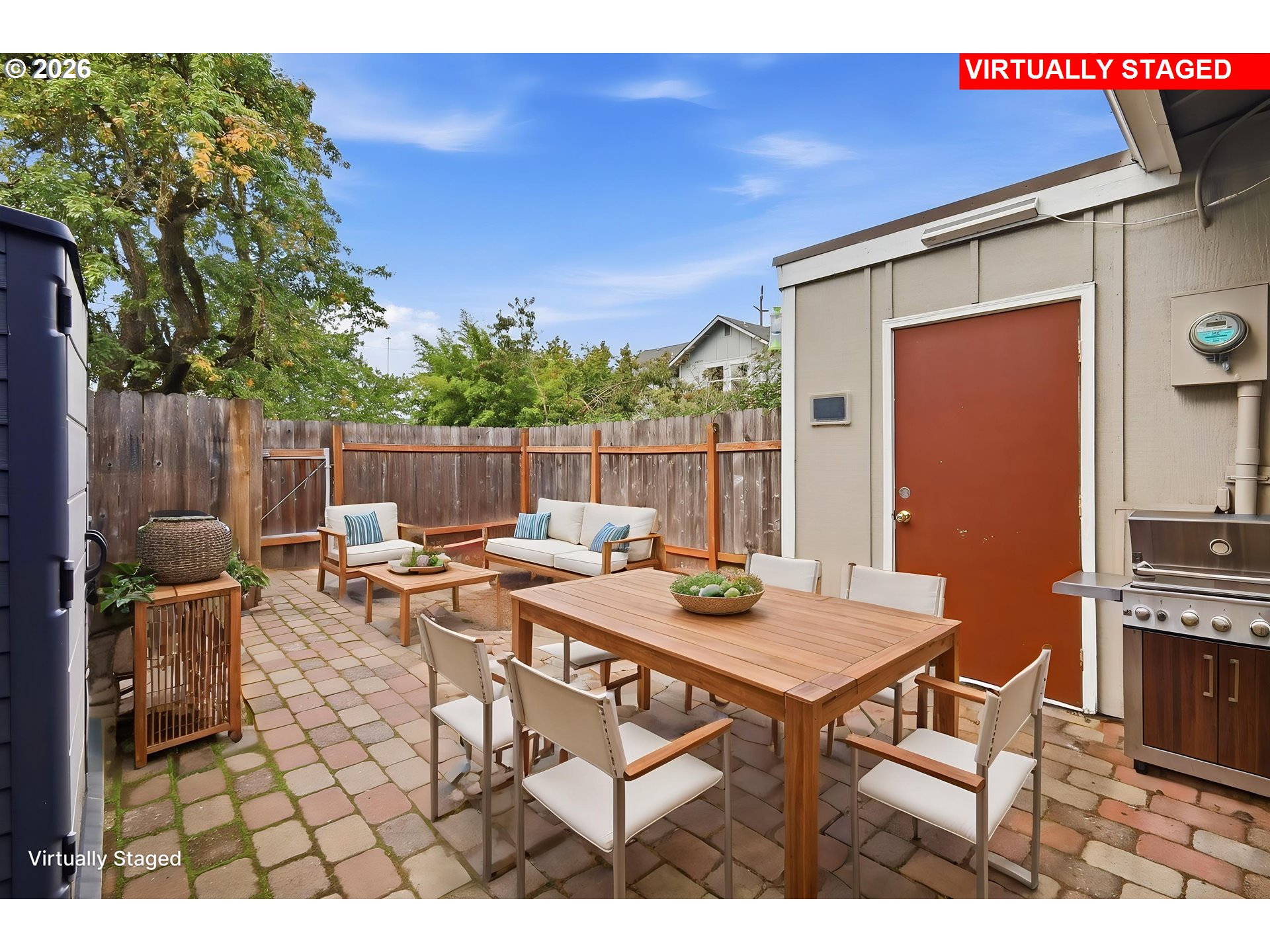 28 Lawrence St Property Photo 31