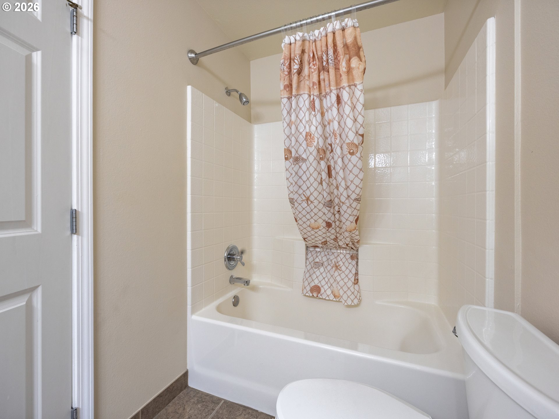 890 Se Bay Blvd 206 Property Photo 14
