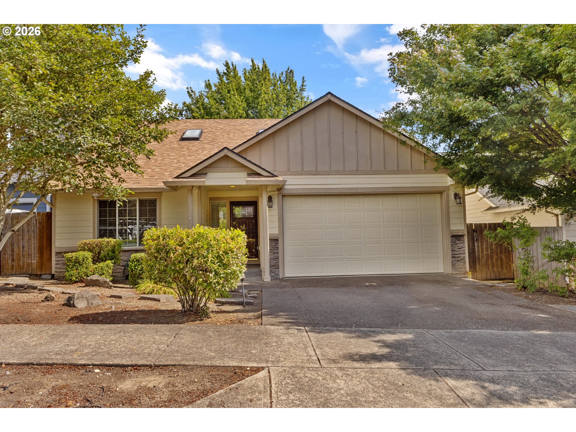 2173 Laurine CT NE Property Photo 1