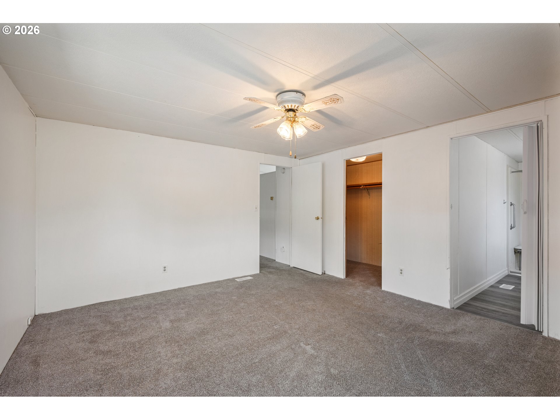2355 Sparrow Loop 169 Property Photo 14