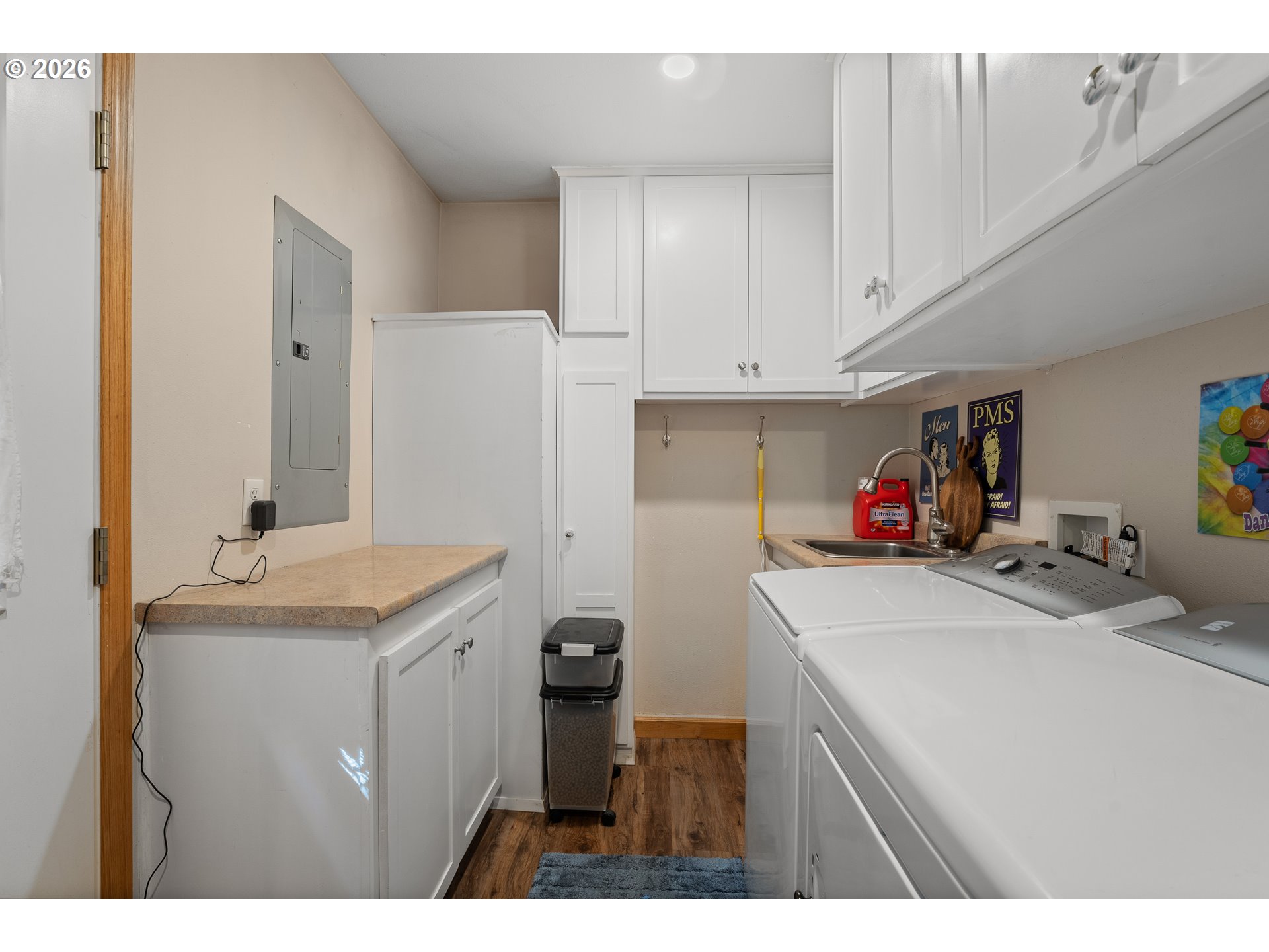 357 El Conejo Dr Property Photo 11