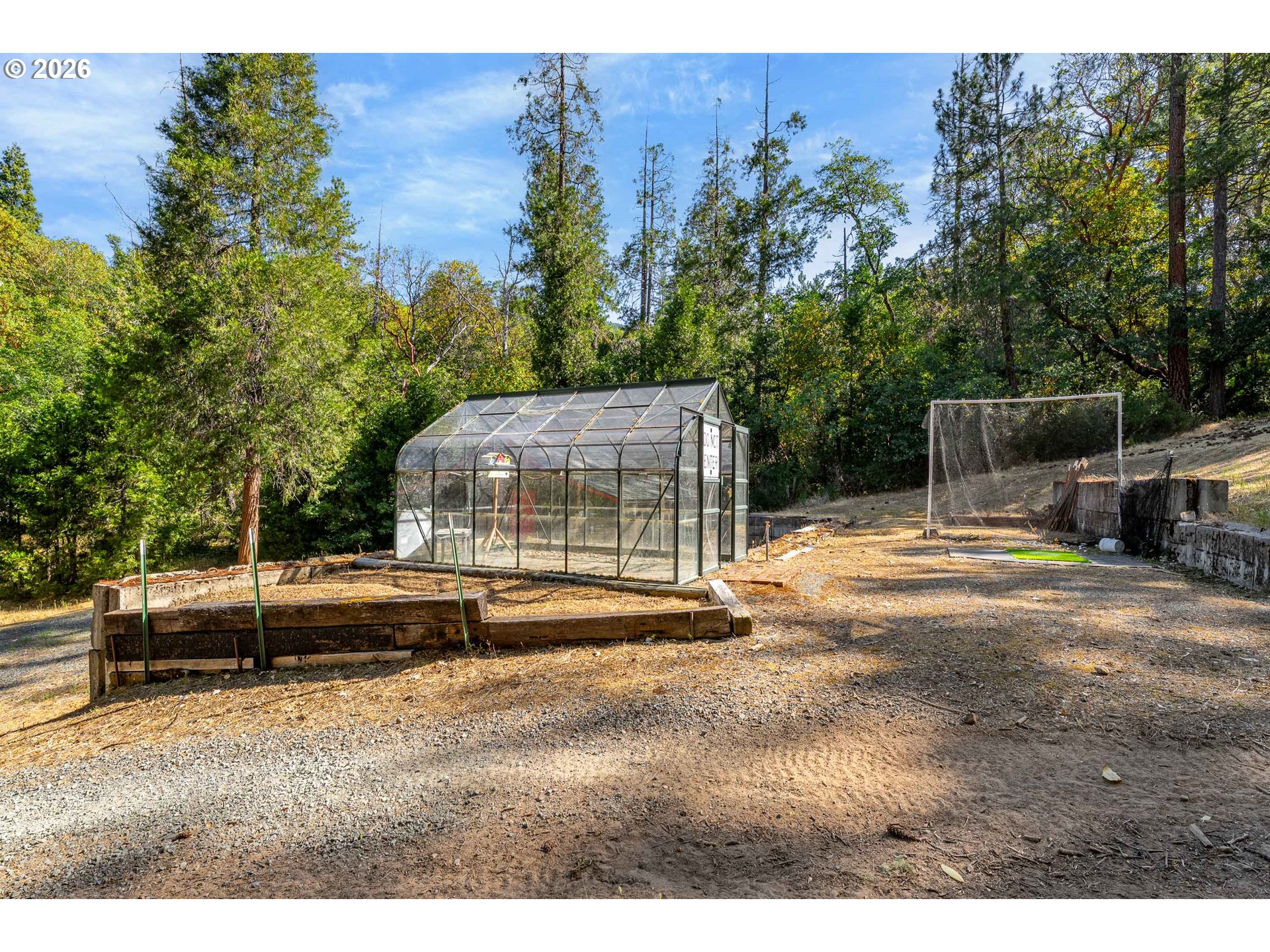357 El Conejo Dr Property Photo 27