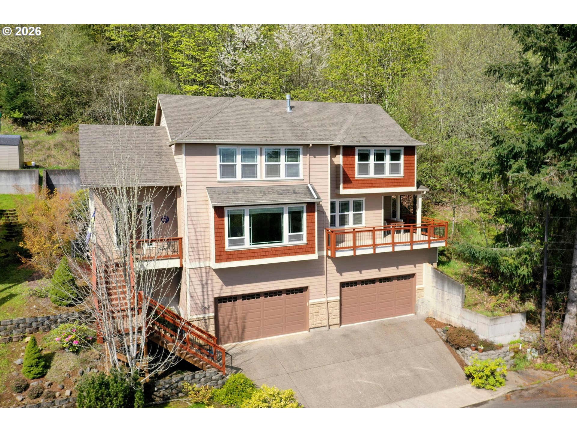 52831 Nw Five Peak Ter Property Photo 3