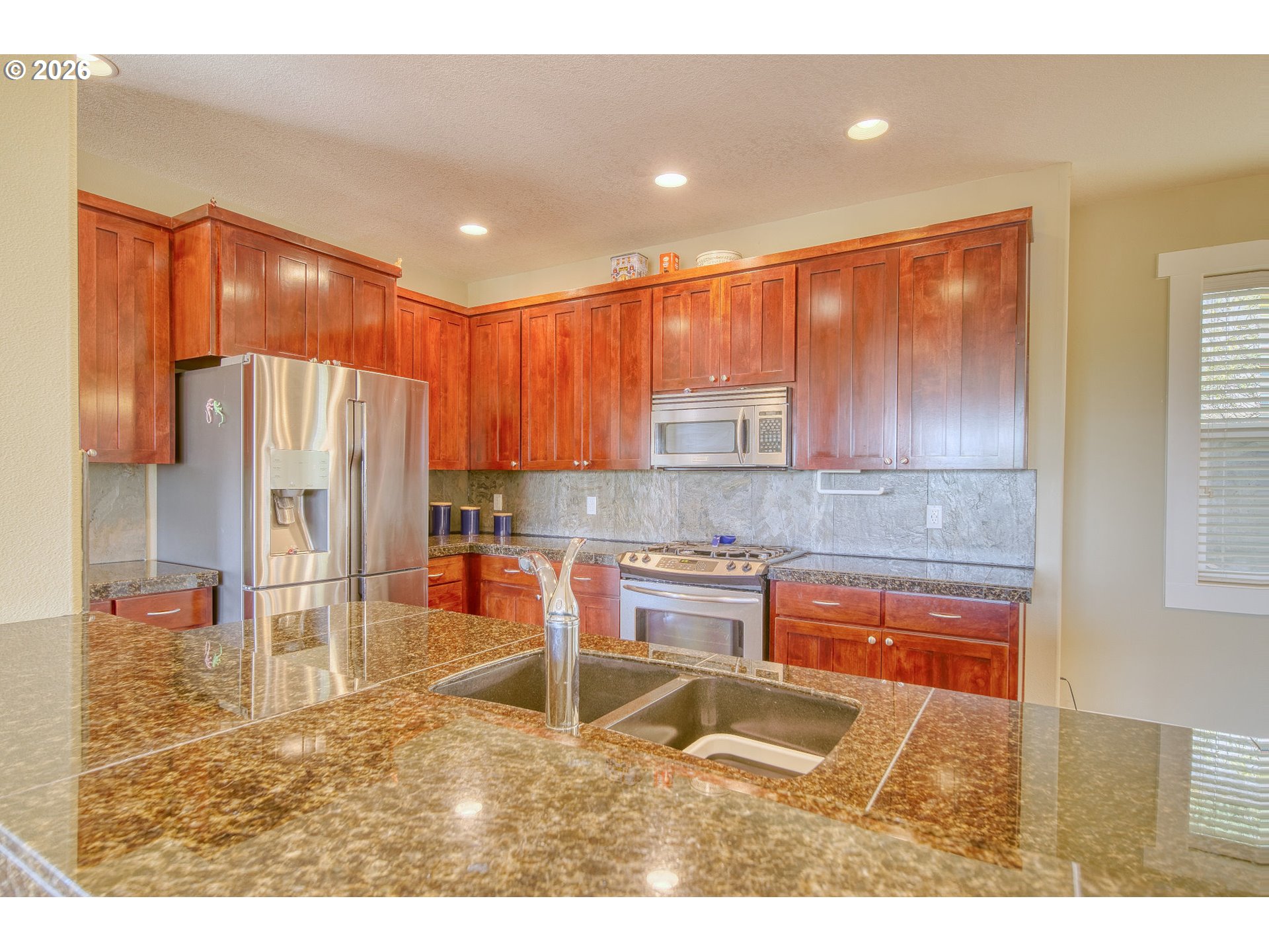 52831 Nw Five Peak Ter Property Photo 16