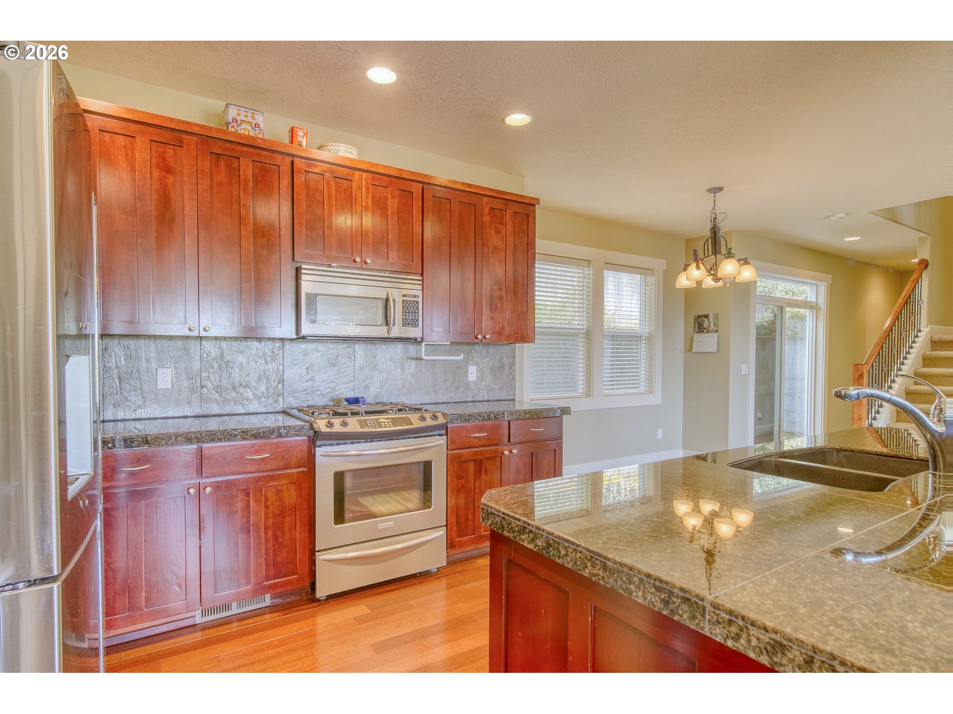52831 Nw Five Peak Ter Property Photo 18