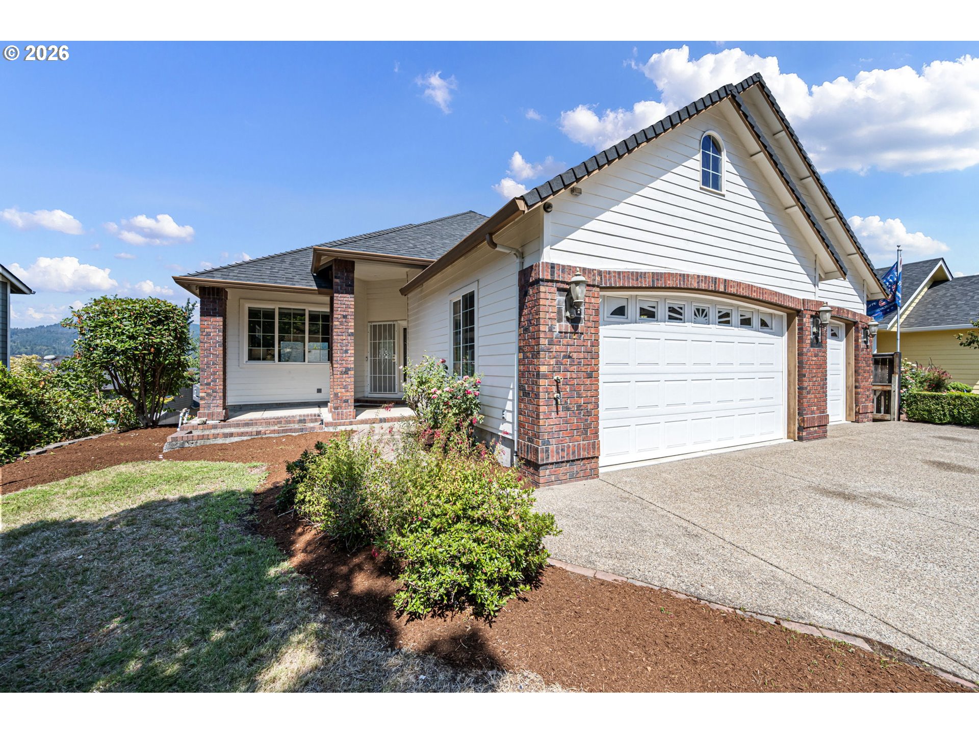 3466 AMBLESIDE DR Property Photo 1