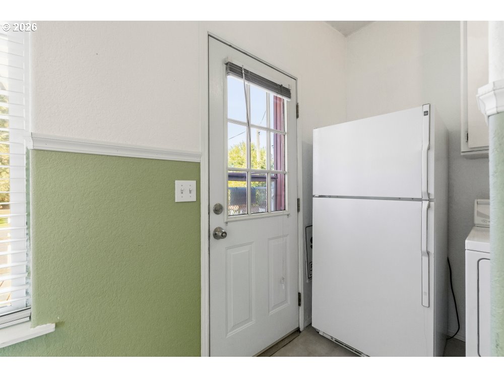 3103 Emerald St Property Photo 11