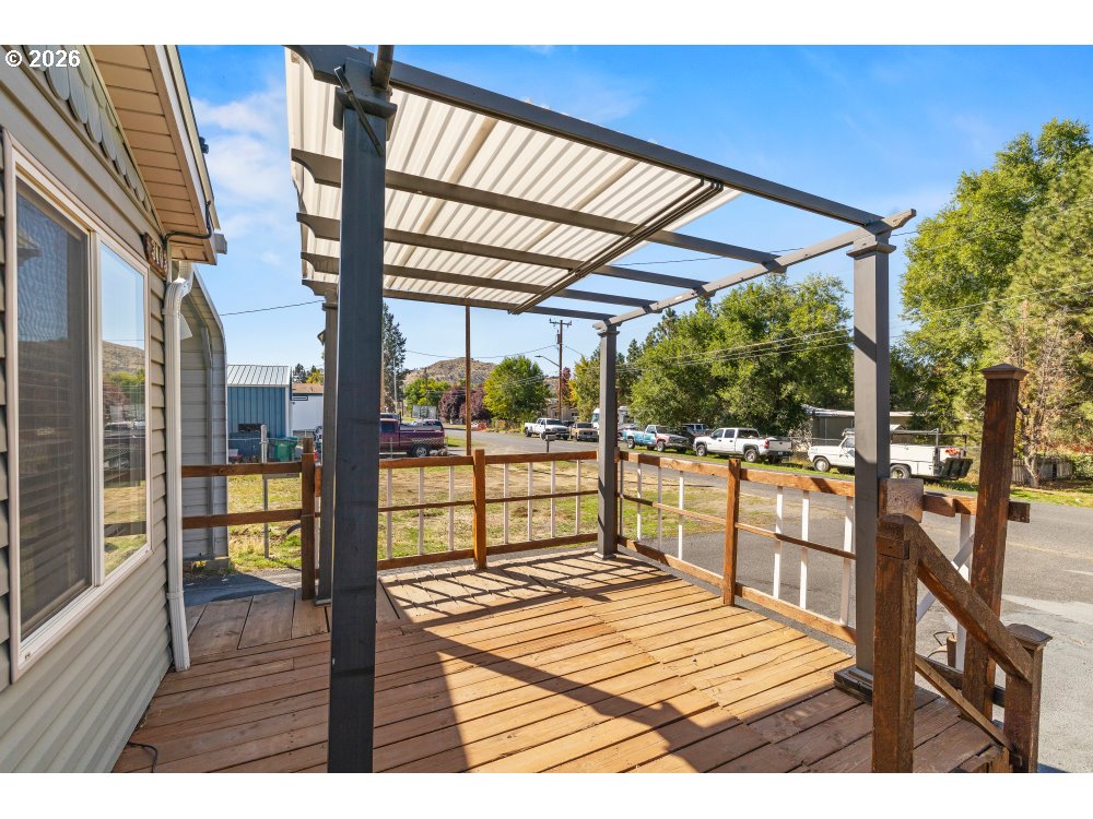 3103 Emerald St Property Photo 24