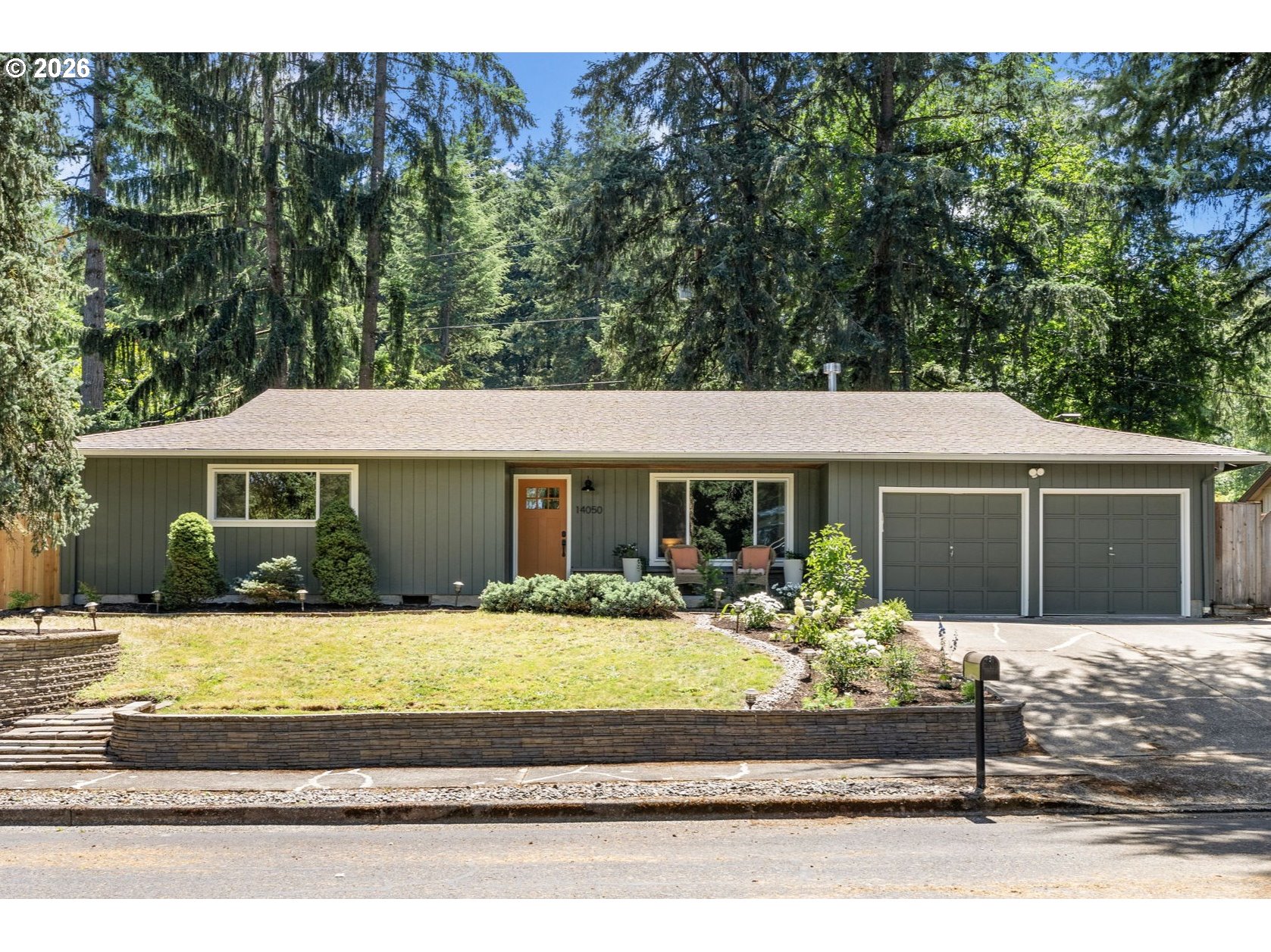 14050 SW WILSON DR Property Photo 1