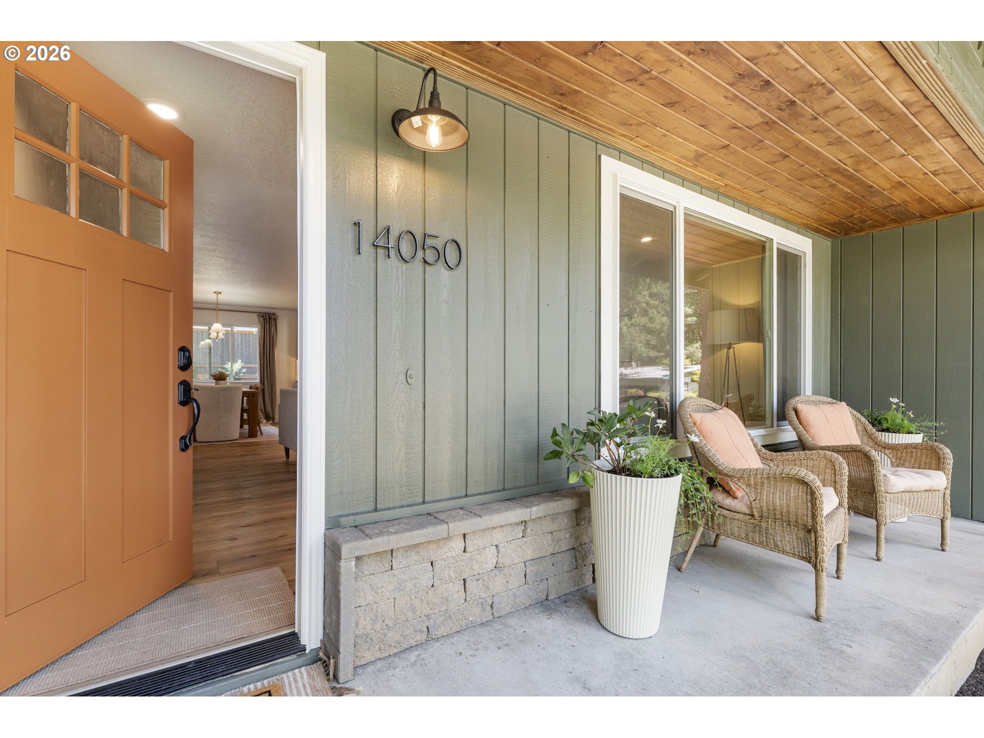 14050 Sw Wilson Dr Property Photo 2