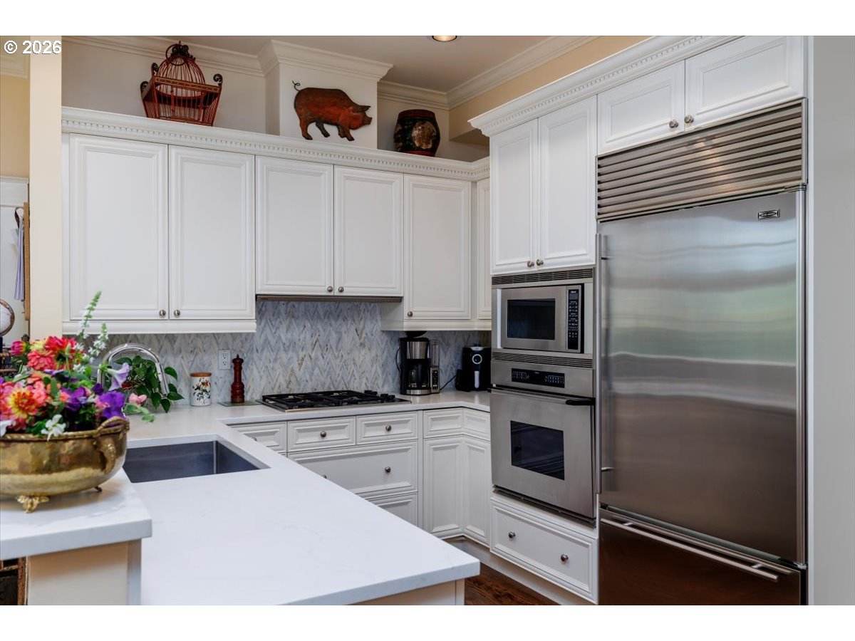 2172 Sw Park Pl C Property Photo 19