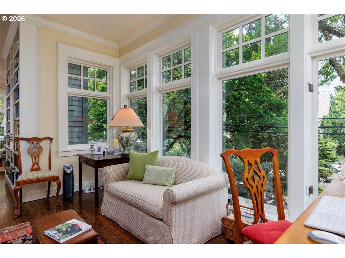 2172 Sw Park Pl C Property Photo 23
