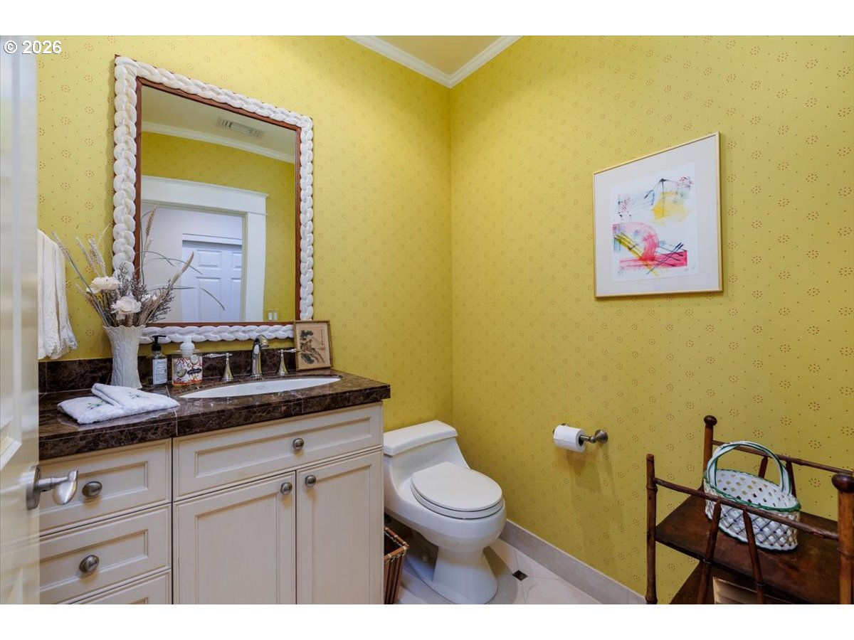 2172 Sw Park Pl C Property Photo 35