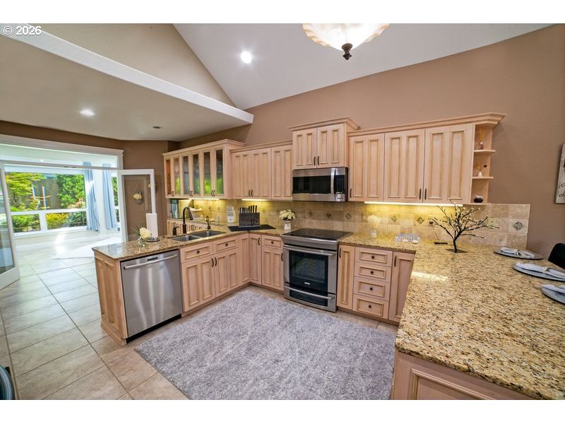 2148 Willow Loop Property Photo 23
