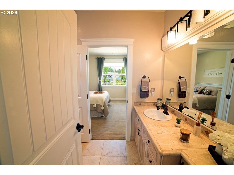 2148 Willow Loop Property Photo 35