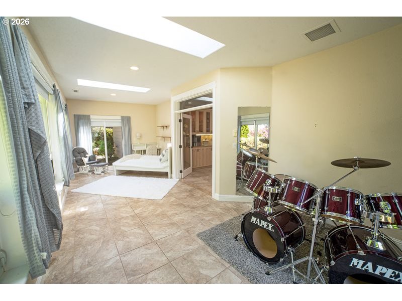 2148 Willow Loop Property Photo 45