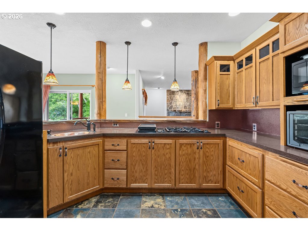 3445 Ne 40th Ct Property Photo 4