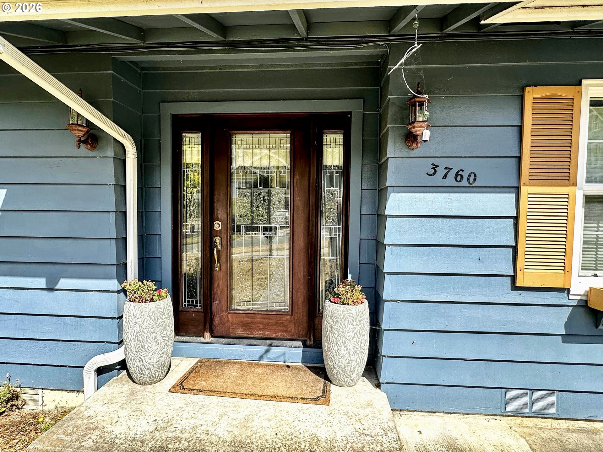 3760 Duane St Property Photo 3