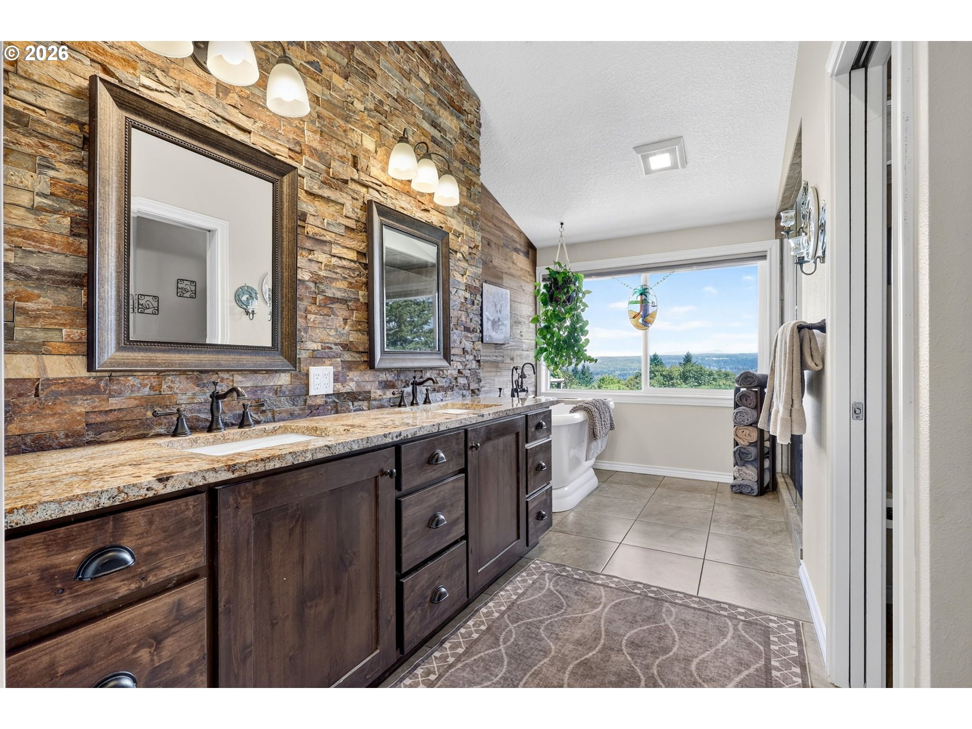 20860 S Springwater Rd Property Photo 26