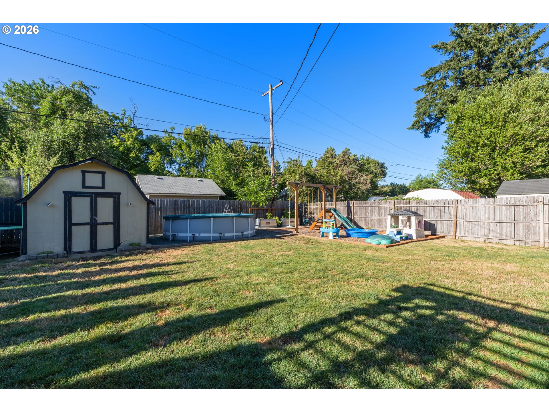 1522 Ash Ave Property Photo 42