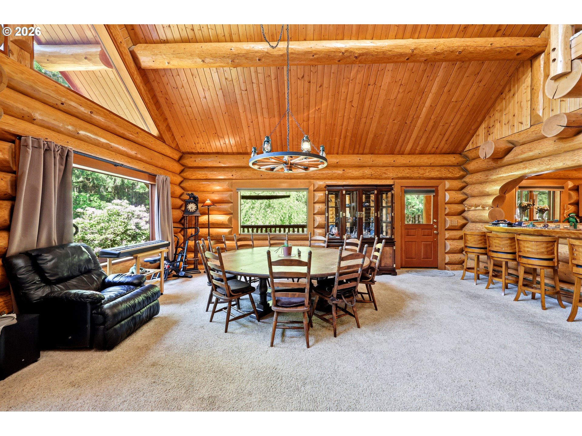 390 Spruce Creek Rd Property Photo 14