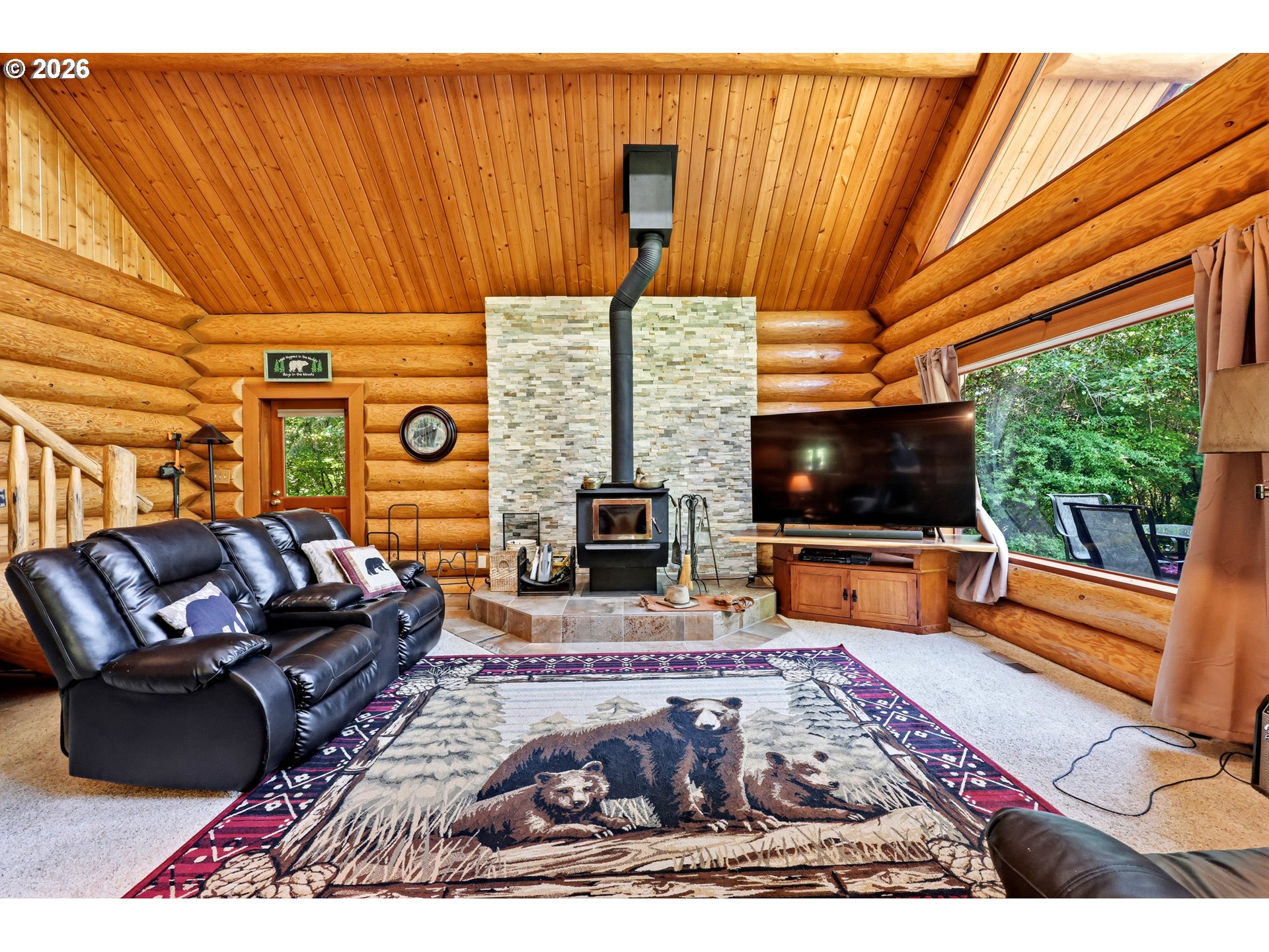 390 Spruce Creek Rd Property Photo 16