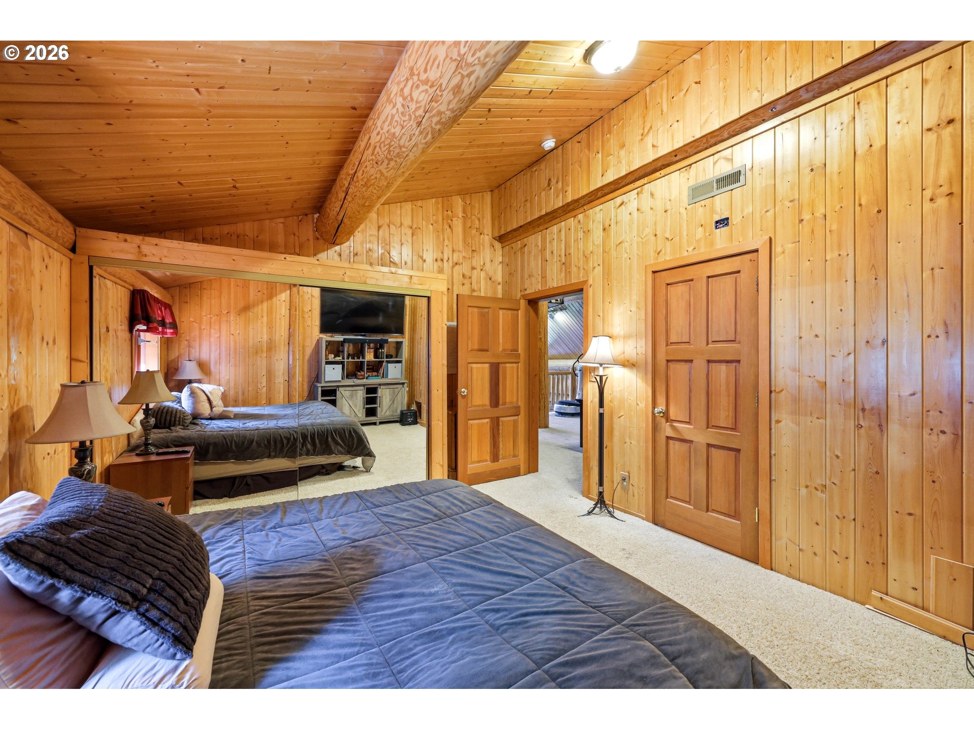 390 Spruce Creek Rd Property Photo 33