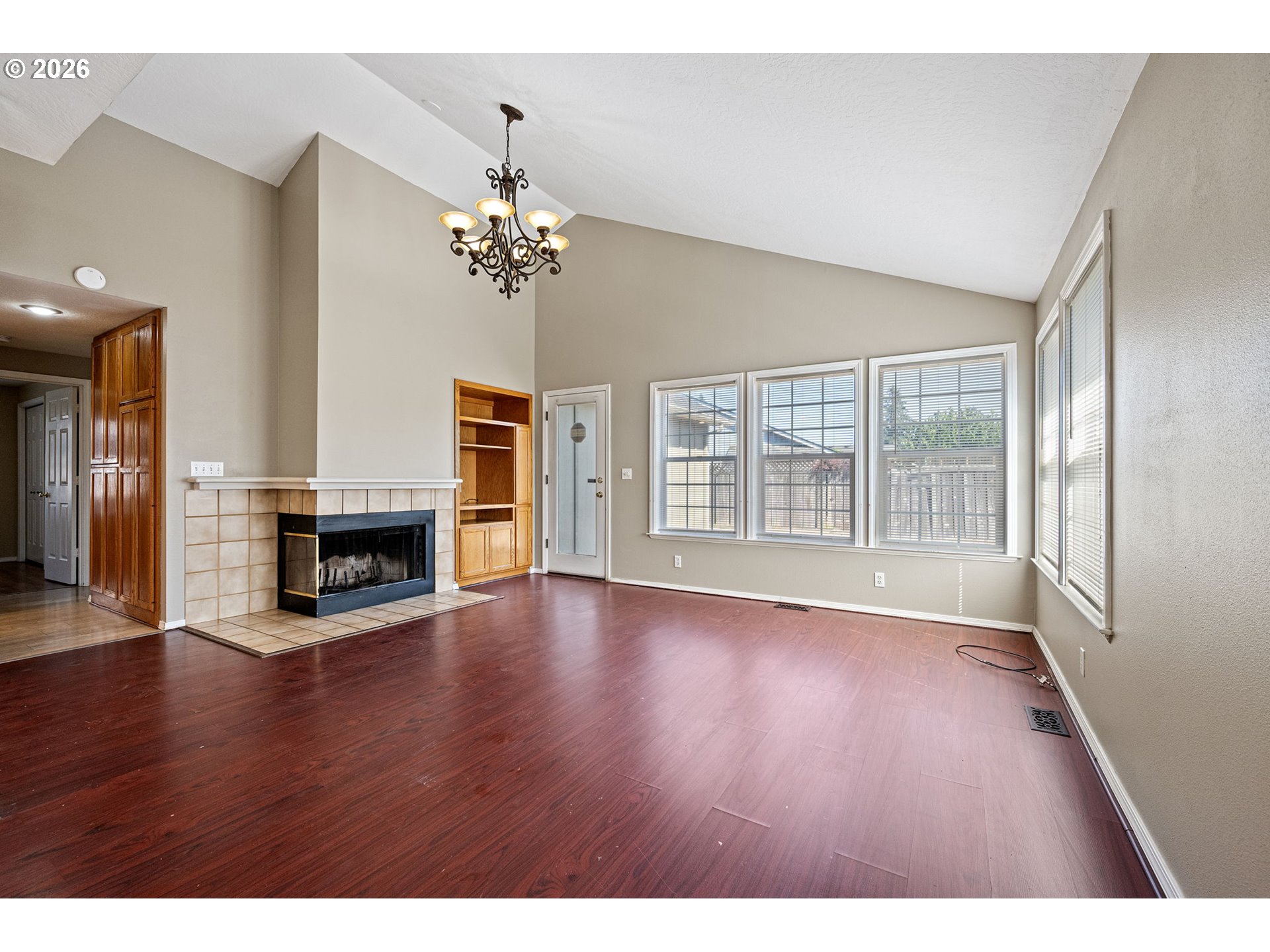 5792 E St Property Photo 9