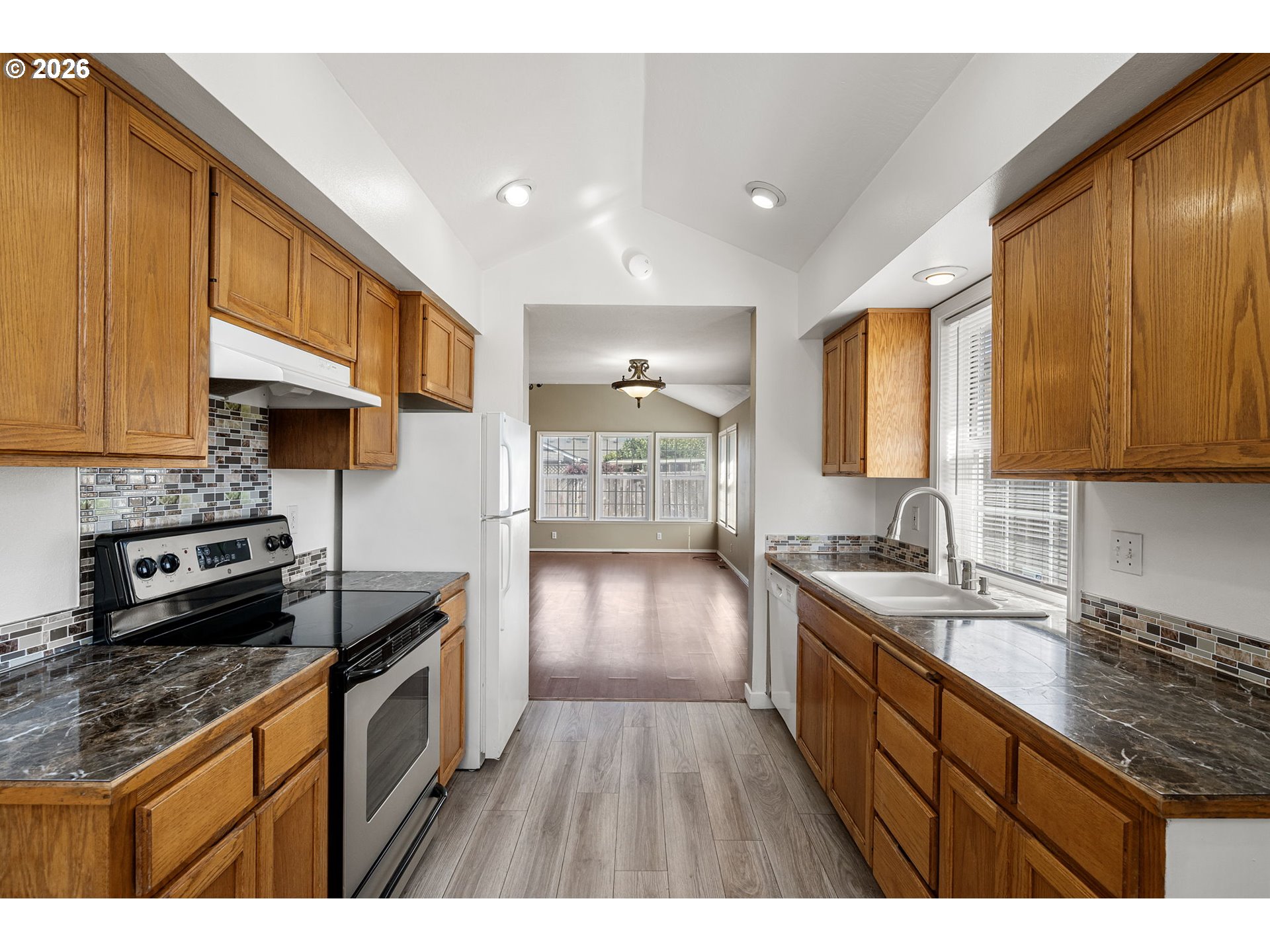 5792 E St Property Photo 13