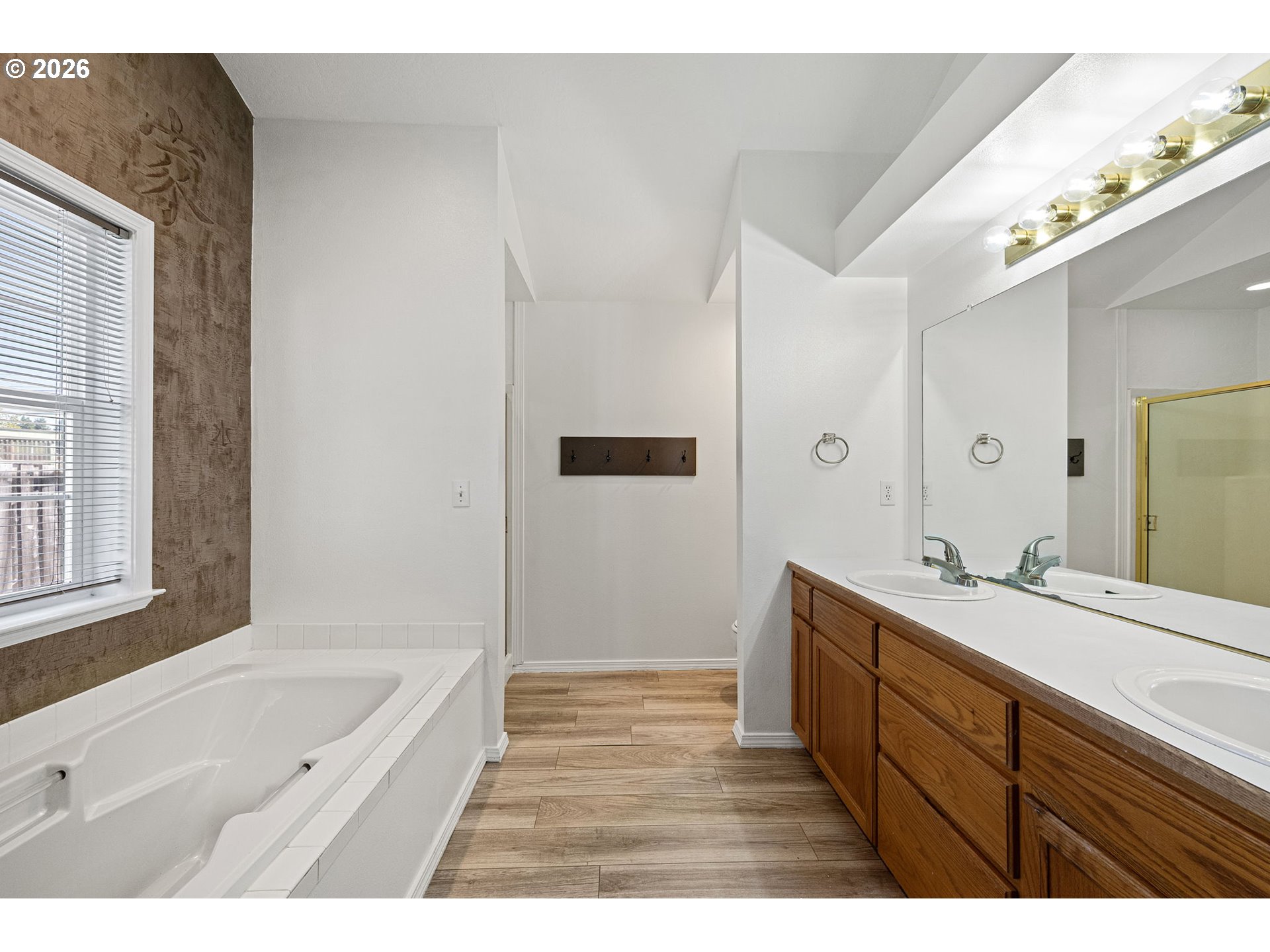 5792 E St Property Photo 18