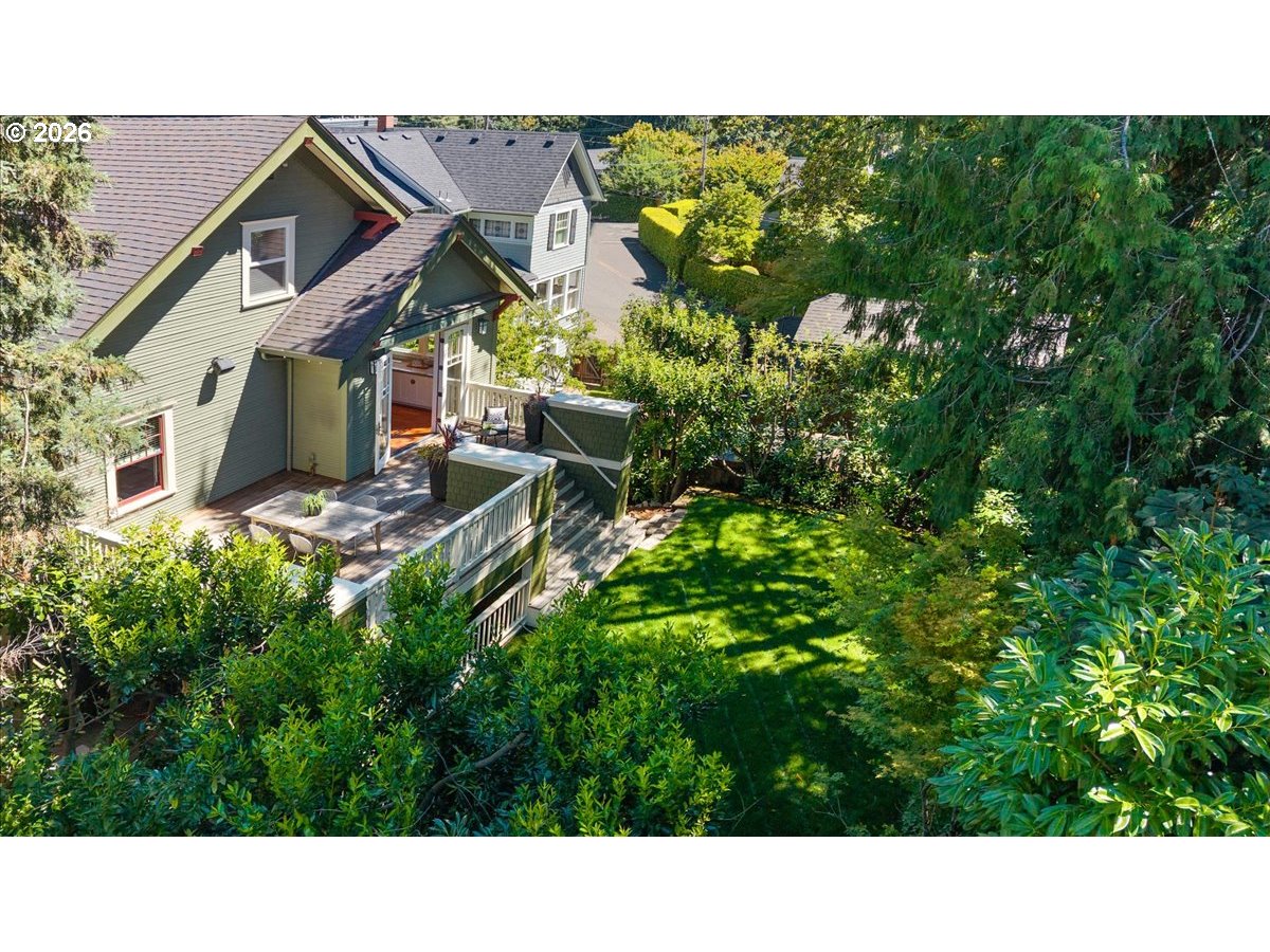 2328 Sw Broadway Dr Property Photo 41