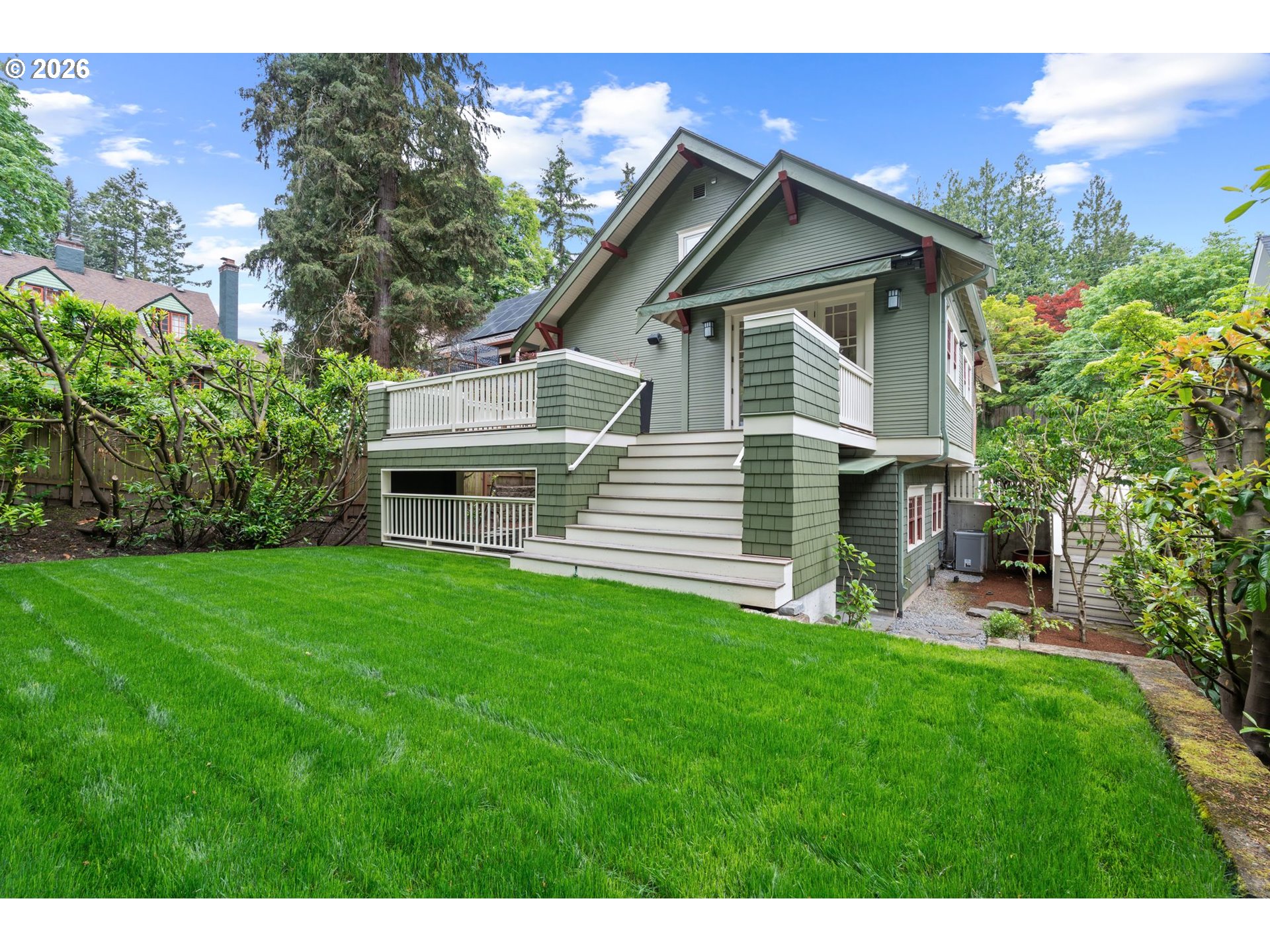 2328 Sw Broadway Dr Property Photo 43