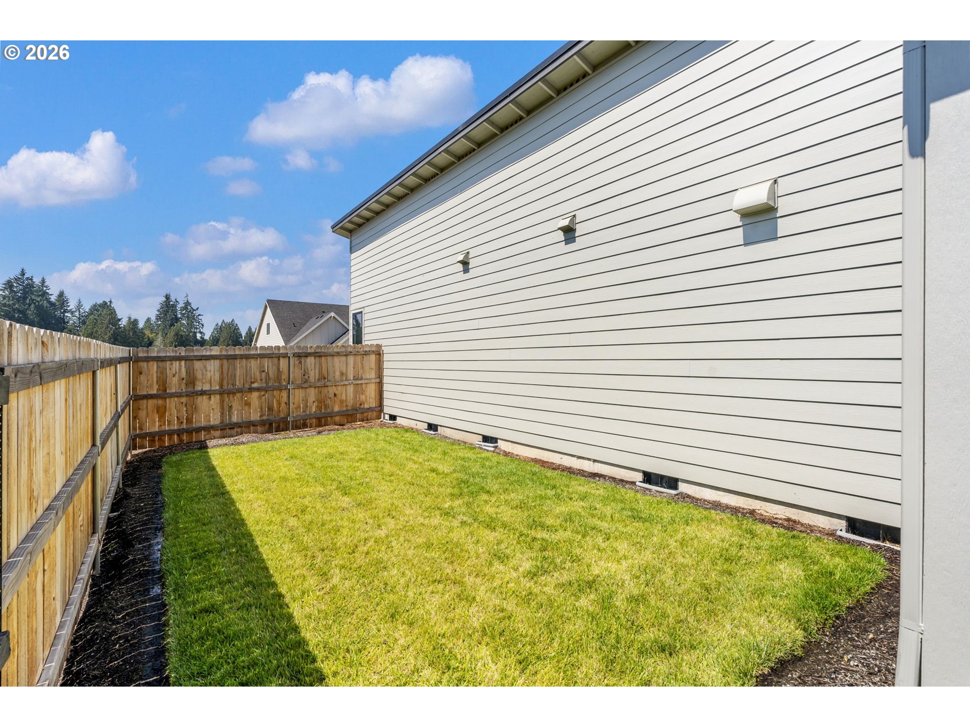 16705 Ne 38th Ave Property Photo 44