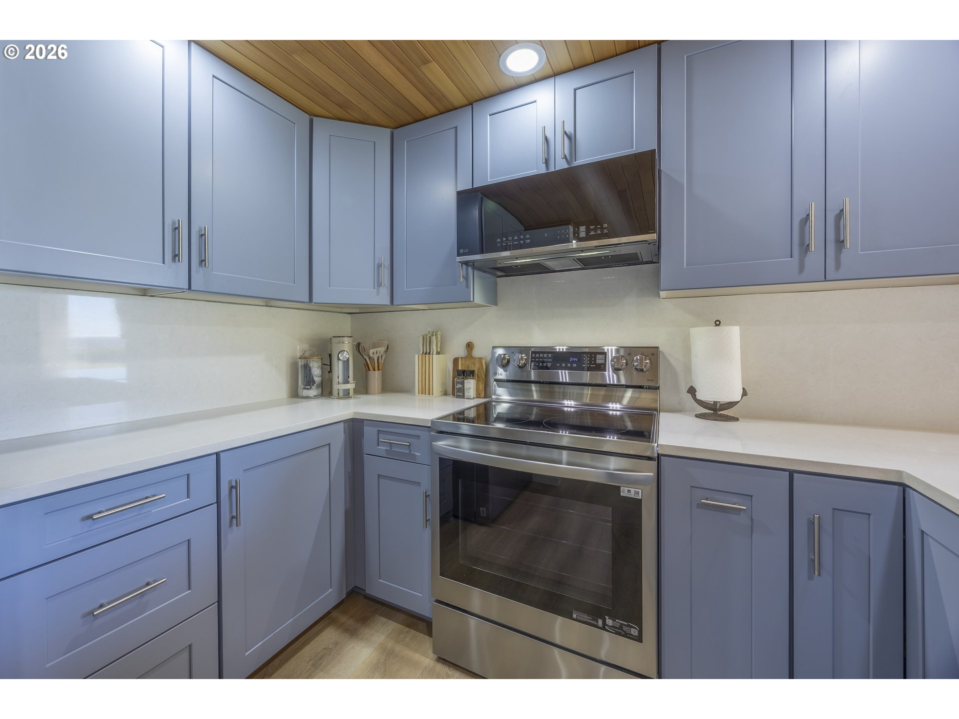 4175 N Highway 101 A-3 Property Photo 17
