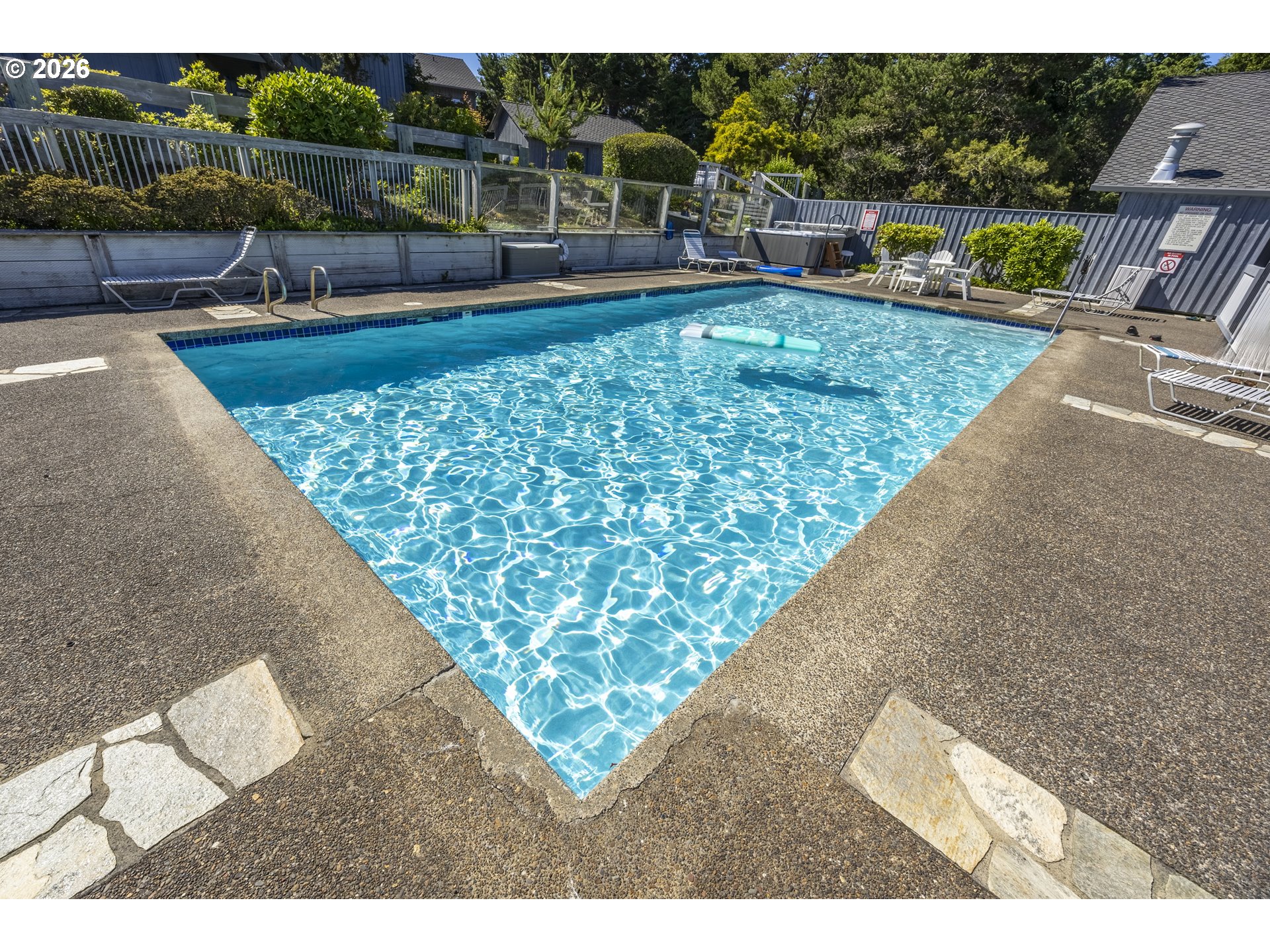 4175 N Highway 101 A-3 Property Photo 40