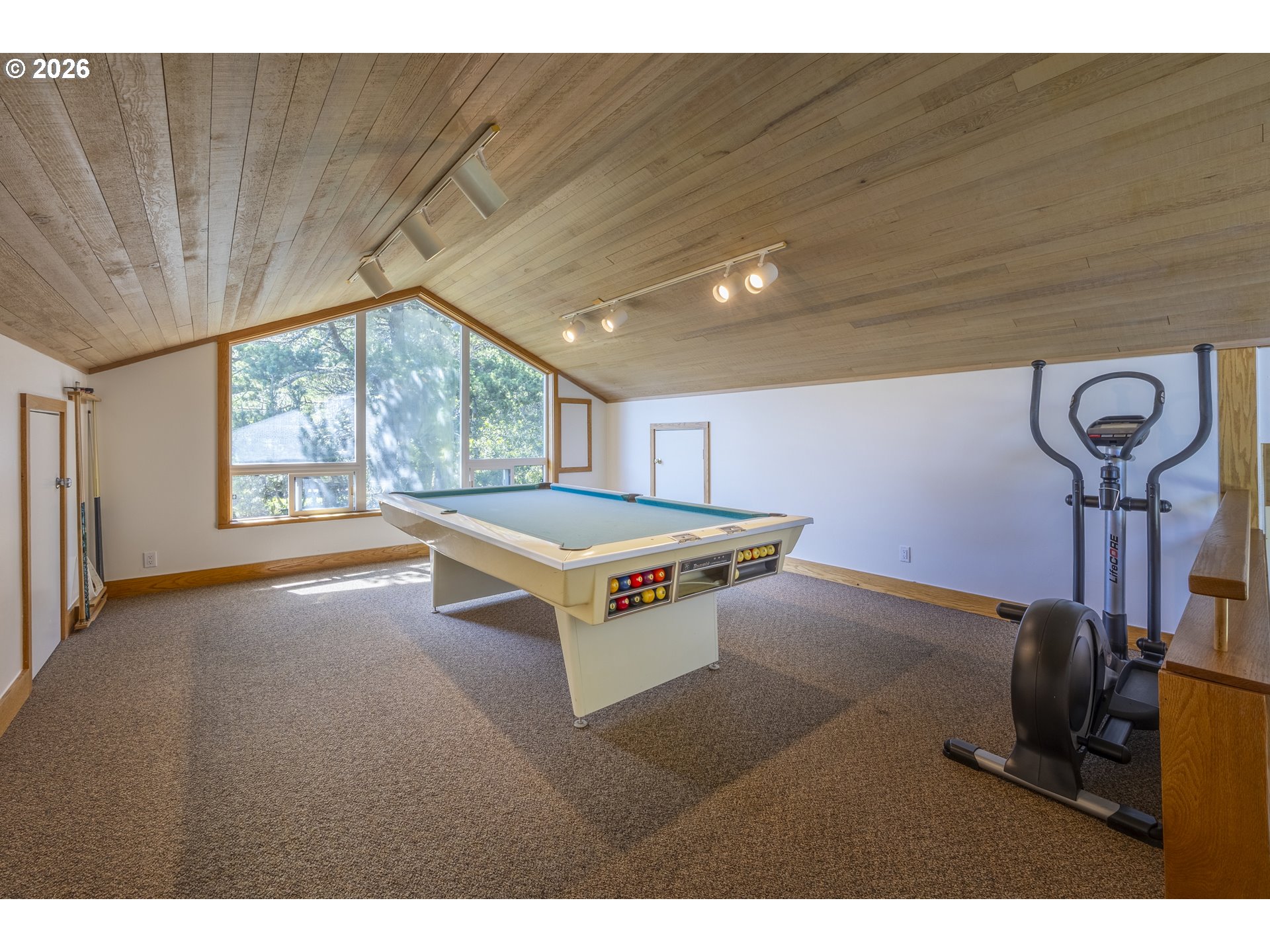 4175 N Highway 101 A-3 Property Photo 47