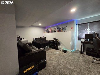 906 N Ave Property Photo 19