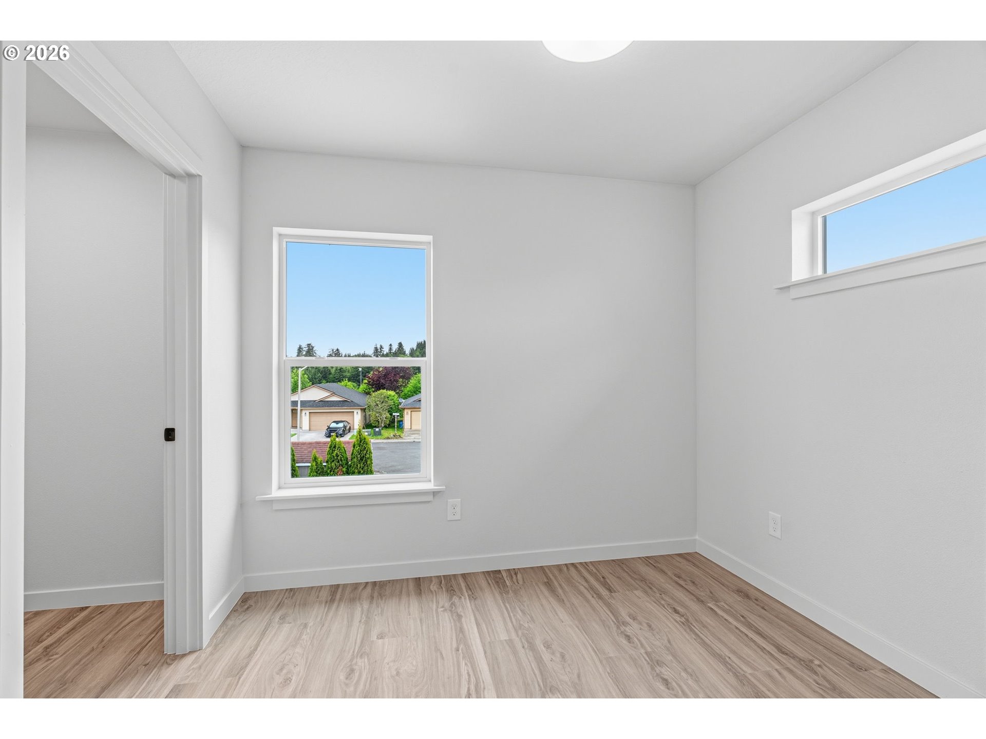 230 Glengate St Property Photo 9
