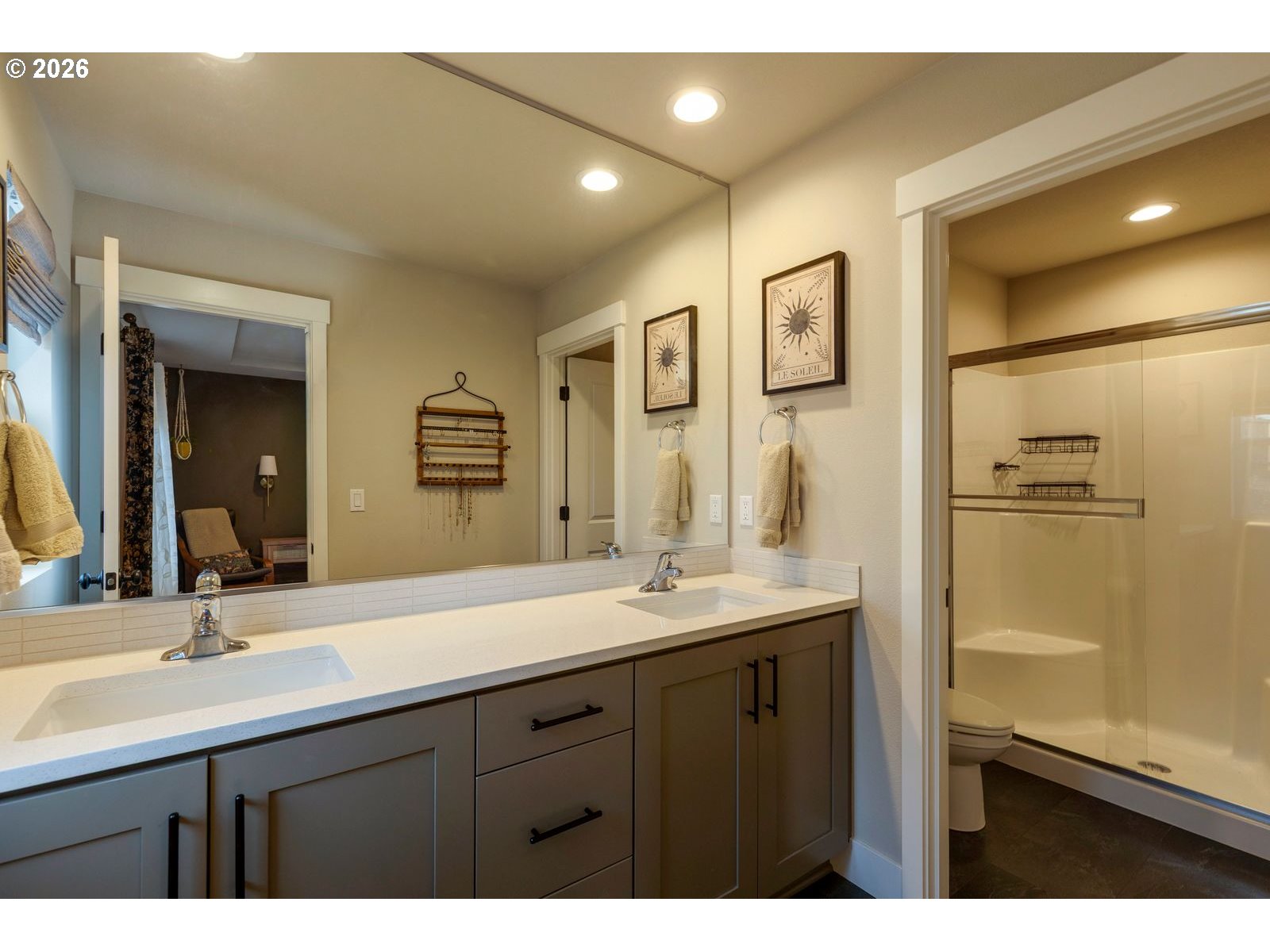 2732 Ne Currin Creek Dr Property Photo 11