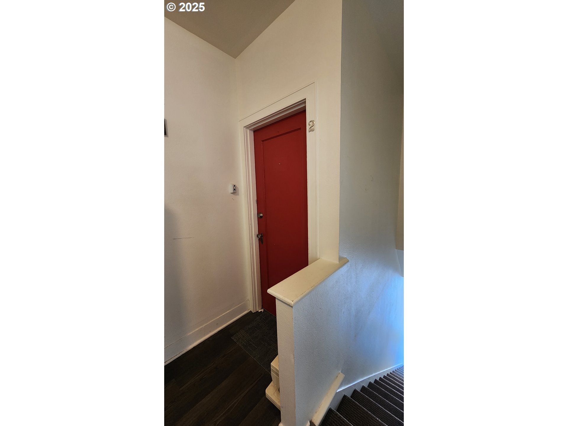315 N Gale St Property Photo 31