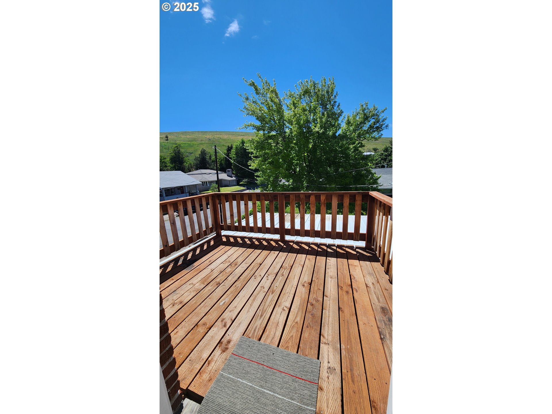 315 N Gale St Property Photo 46