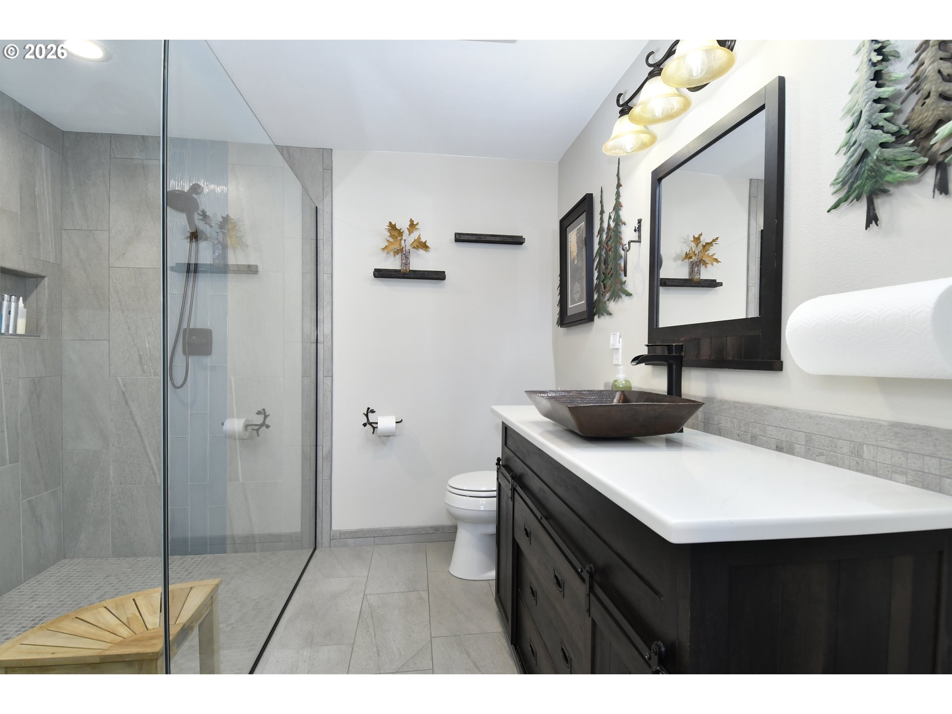 1504 Ne Village Squire Ct Property Photo 35