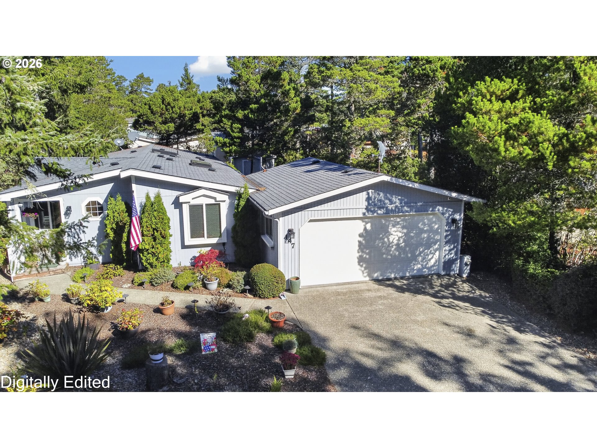 147 42ND WAY Property Photo 1