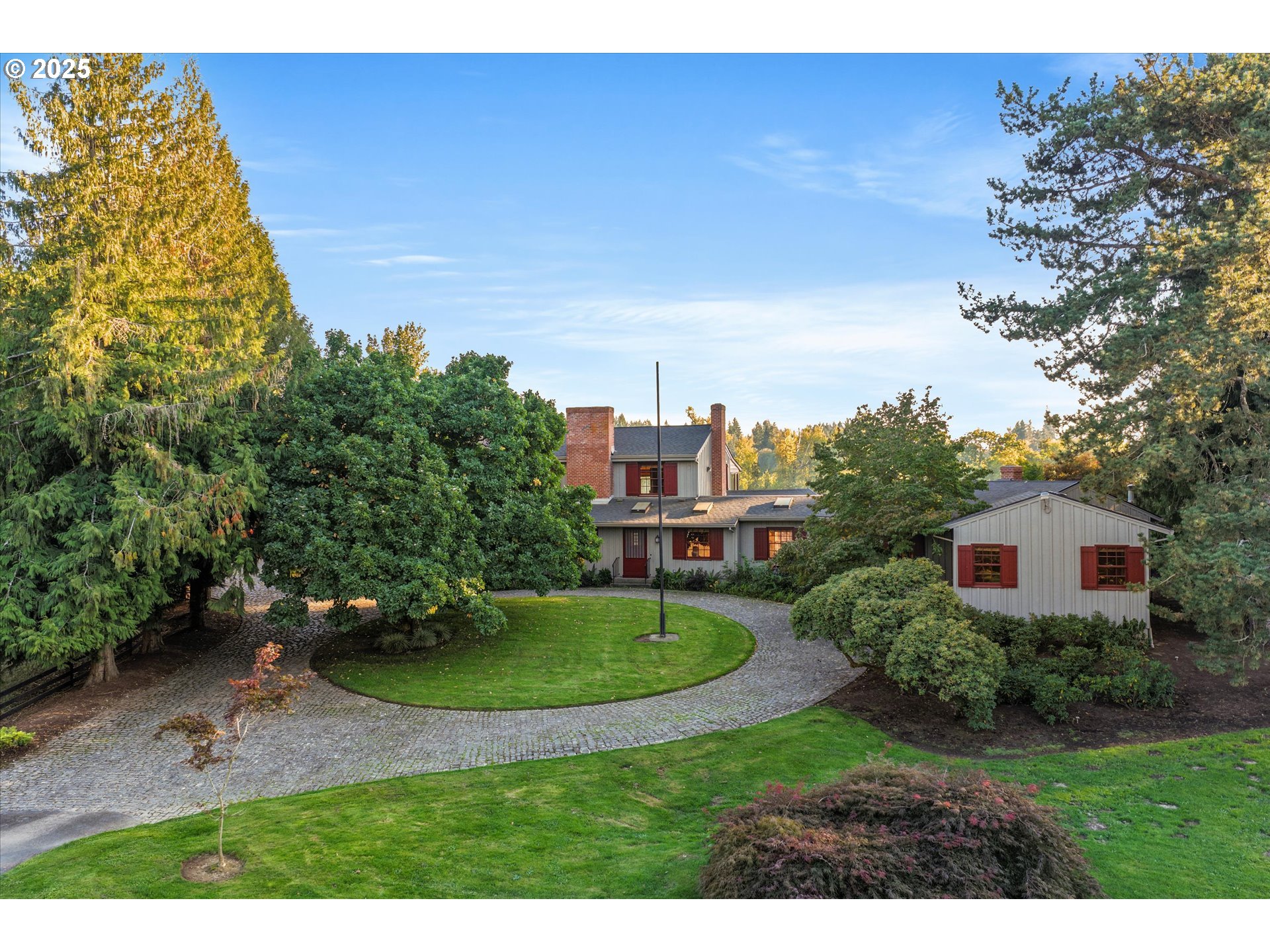 35960 Ne Wilsonville Rd Property Photo 8